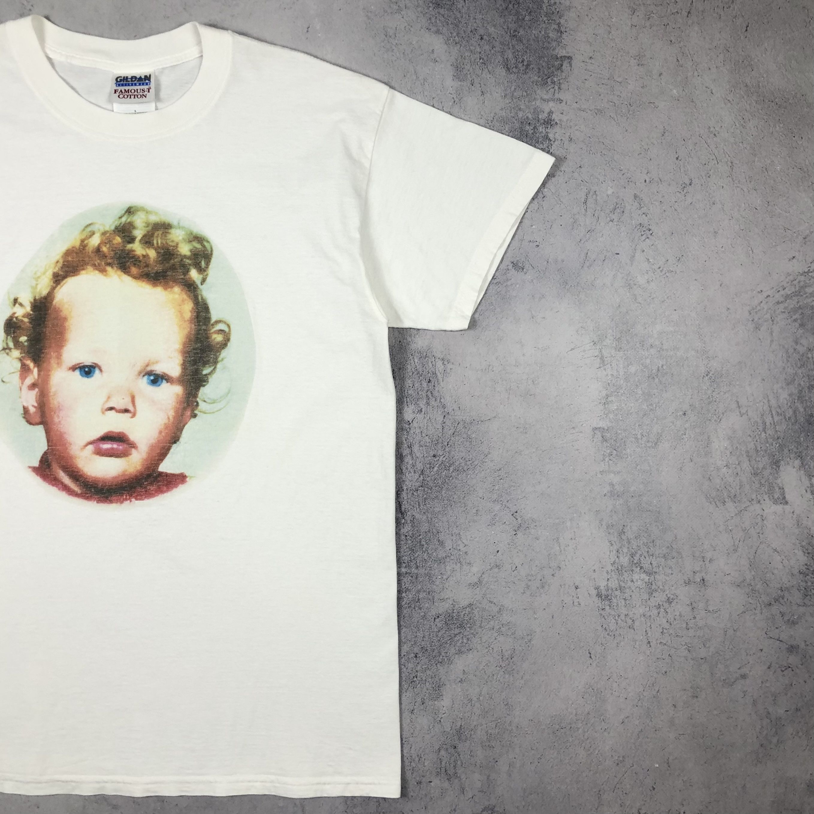Vintage Vintage Creepy Bizarre Baby Graphic Face Tee Size US L / EU 52-54 / 3 - 5 Thumbnail