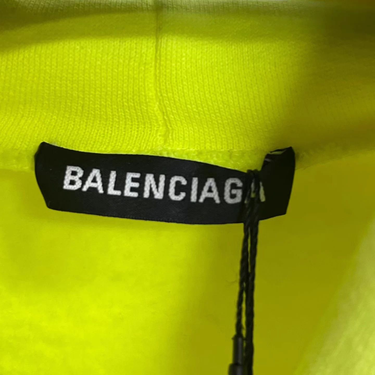 Balenciaga Balenciaga Fluo Yellow Wave Logo Letter Print Sweatshirt XS Size US XS / EU 42 / 0 - 3 Thumbnail