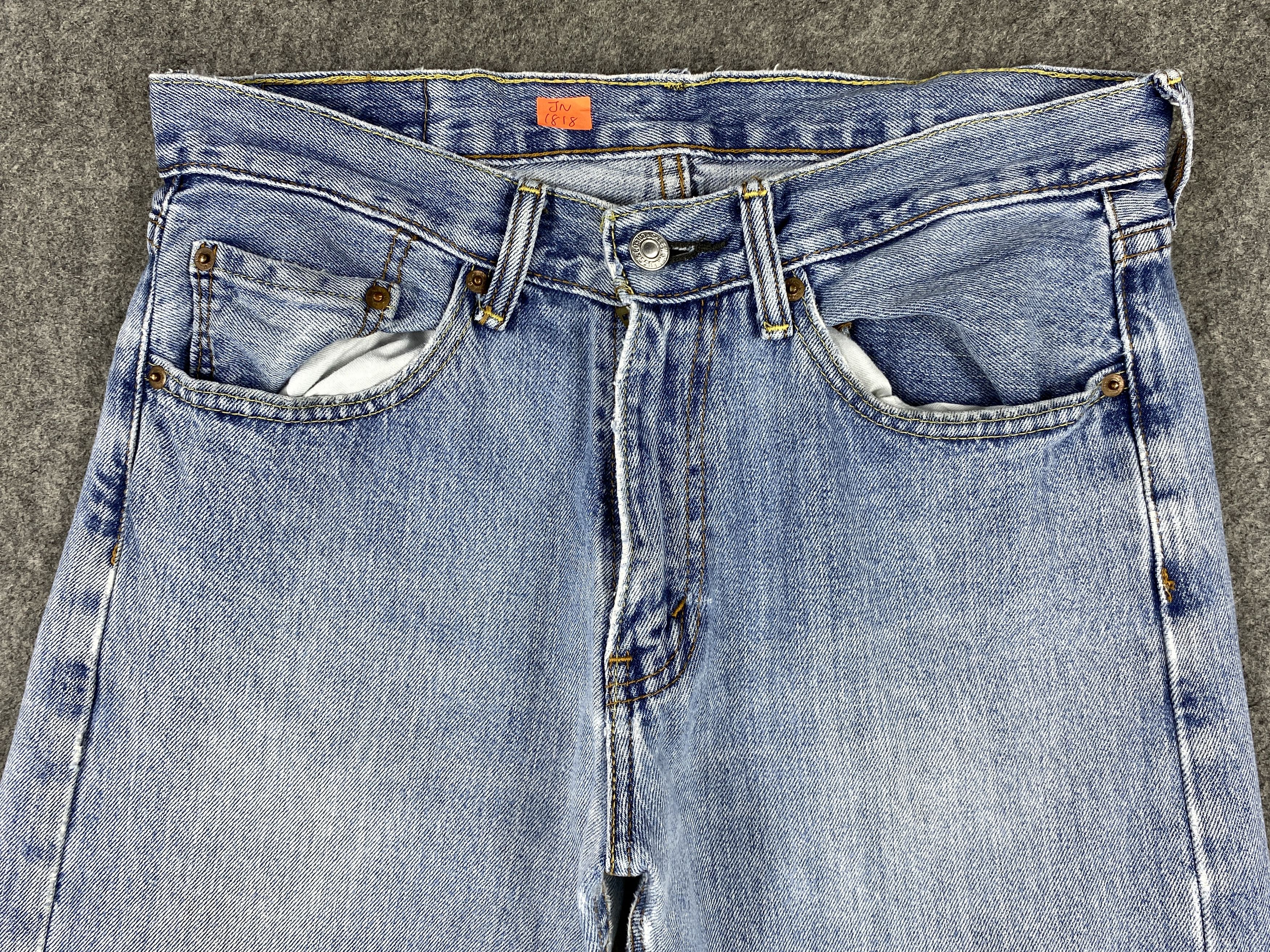 Levi's Light Blue Wash Vintage Levi's 505 Jeans 32x31 Denim -JN1818 Size US 32 / EU 48 - 3 Thumbnail