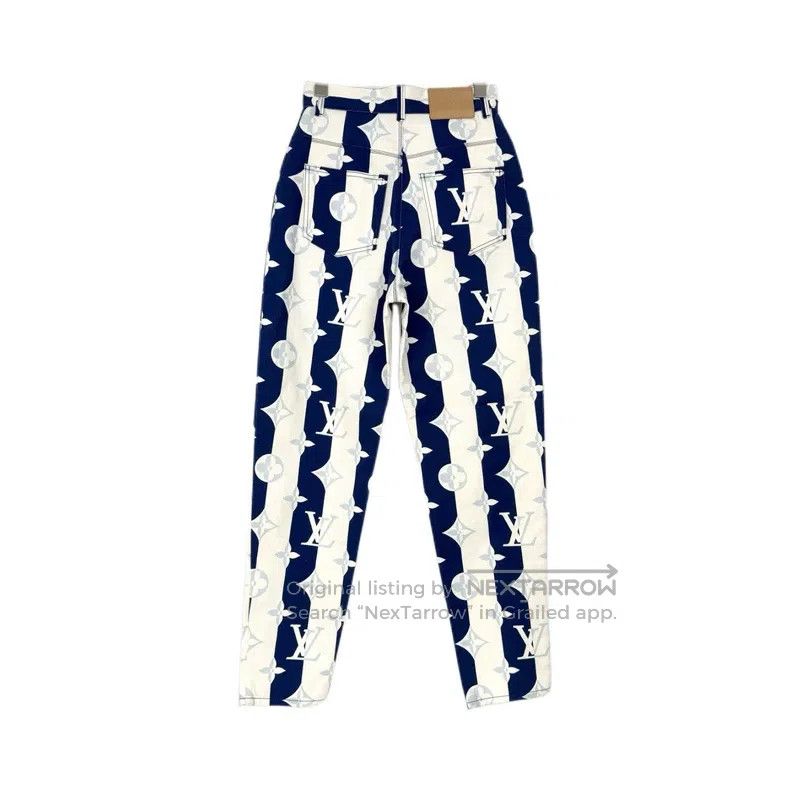 Louis Vuitton Louis Vuitton Blue and white classic logo jeans Size US 36 / EU 52 - 2 Thumbnail