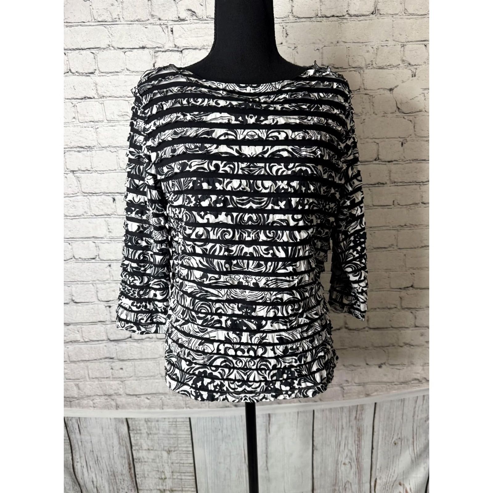 Vintage VINTAGE Draper's & Damon's Women's Blouse Shirt 3/4 Sleeve Black White Patterned Top Size L Mens? Size L / US 10 / IT 46 - 4 Thumbnail