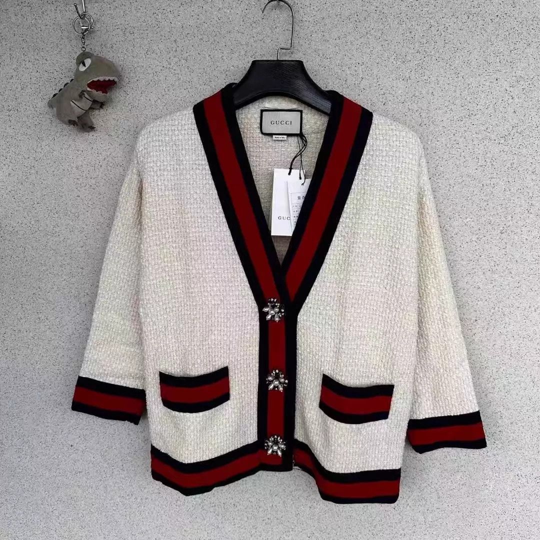 Gucci Gucci New with Tags Crystal Button Cardigan Size 38 Size S / US 4 / IT 40 - 1 Thumbnail