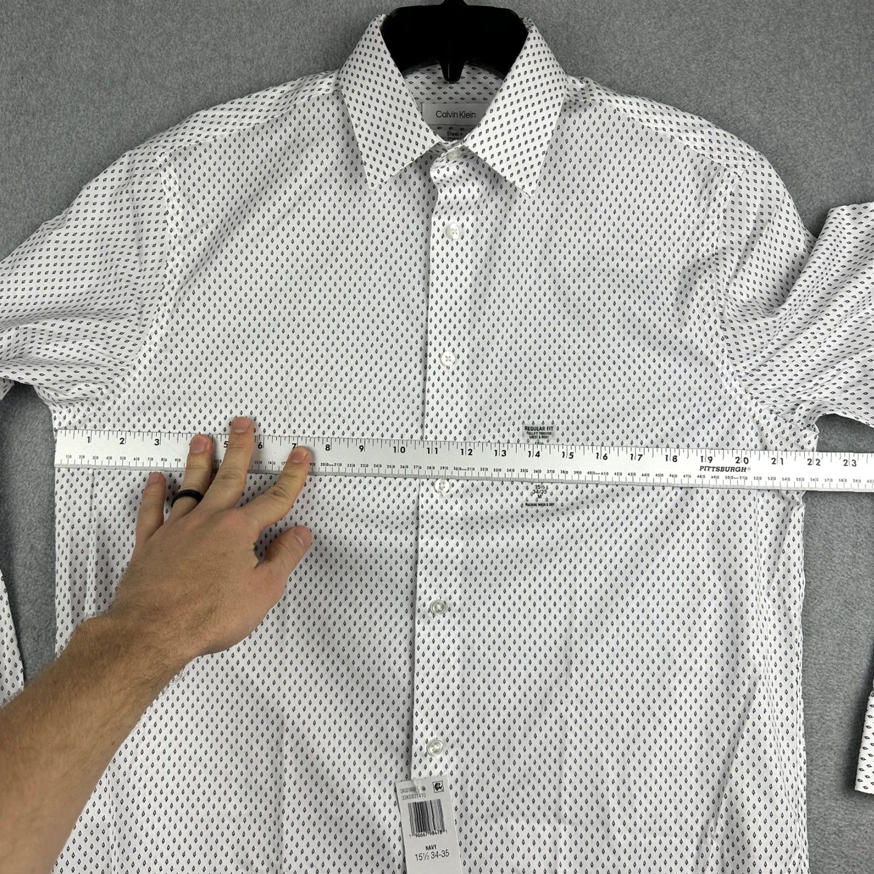 Calvin Klein Calvin Klein Shirt Men M 15.5 34/35 White Navy Geometric Regular Fit Stretch Non-Iron NWT Dress Shirt Size US M / EU 48-50 / 2 - 6 Thumbnail
