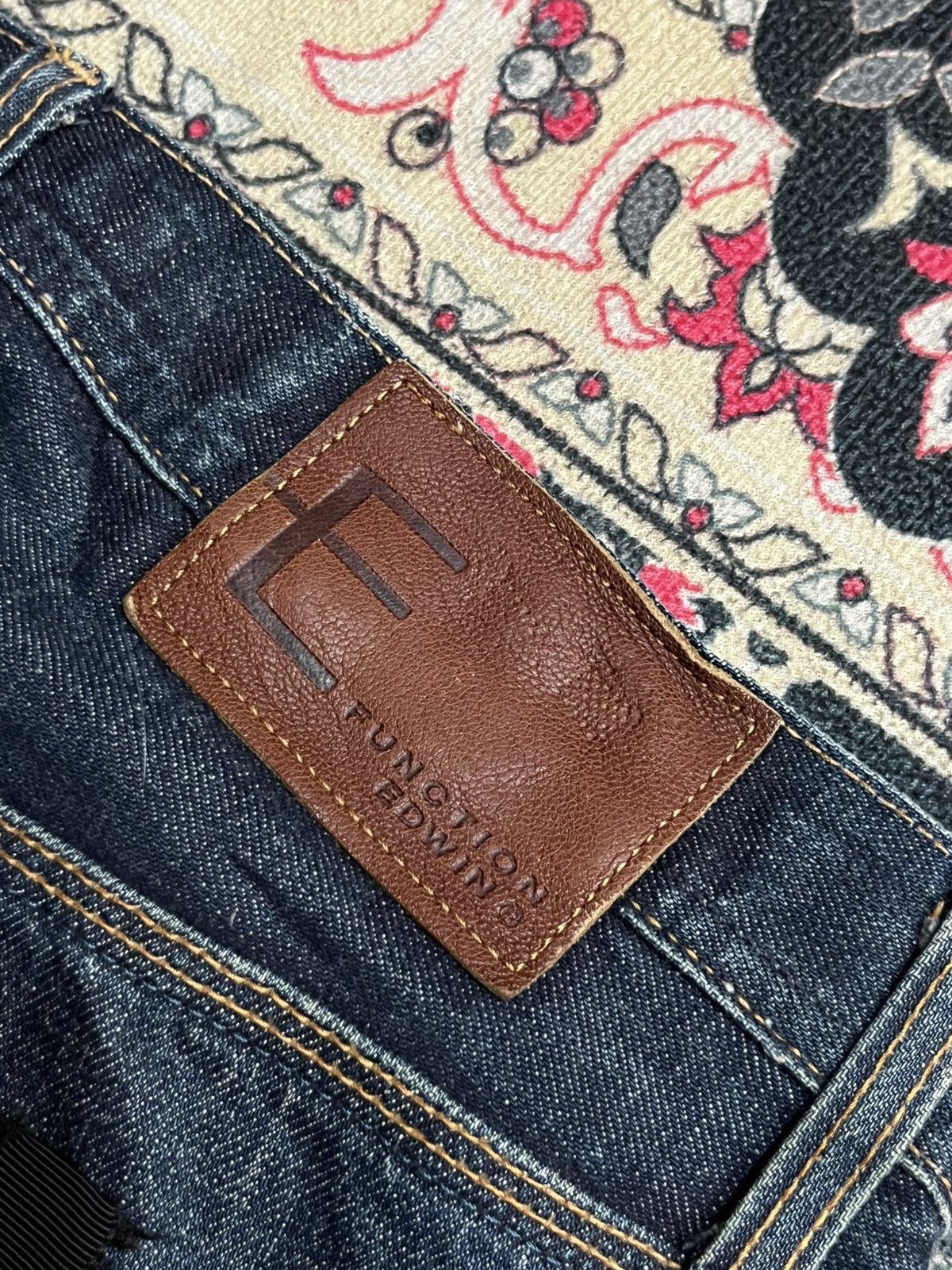 Edwin Vintage Edwin E Function Dark Blue Washed Distressed Jeans Size US 29 - 9 Thumbnail
