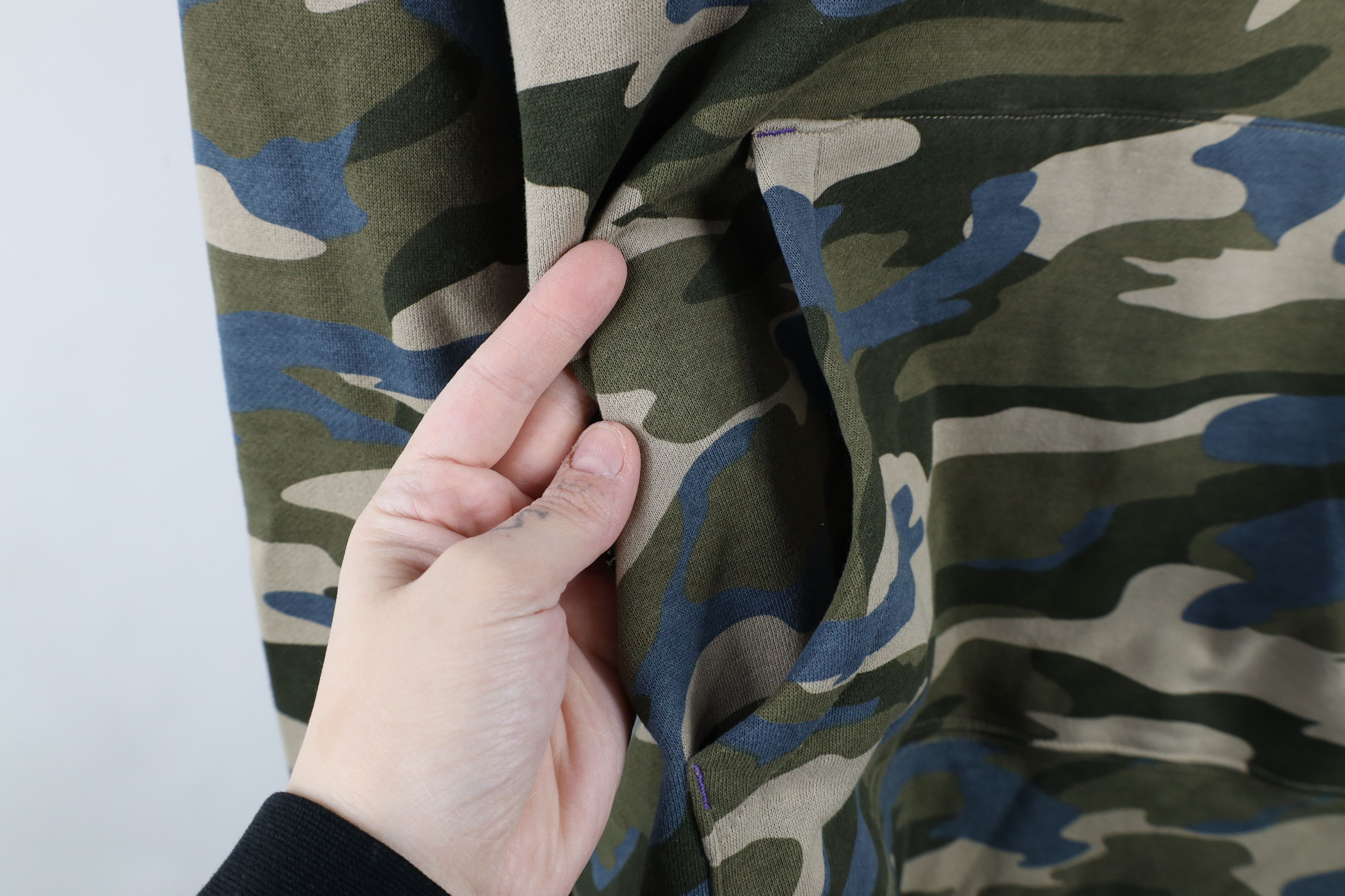 Cabelas × Vintage Vintage Y2K Cabelas Script Camouflage Hoodie Sweatshirt Size XXL / US 16-18 / IT 52-54 - 8 Thumbnail