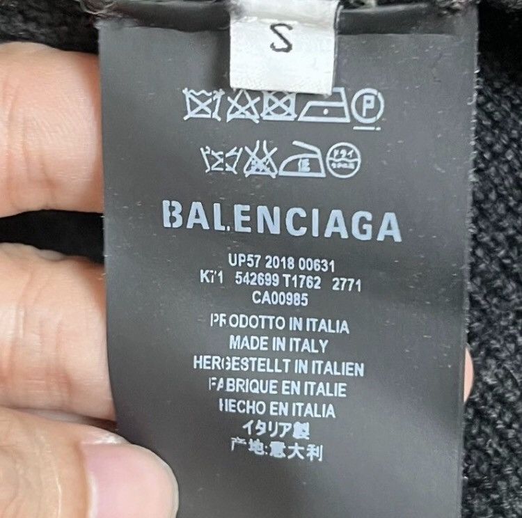 Balenciaga Balenciaga 18fw colorful flag and fur high neck sweater2412- Size US S / EU 44-46 / 1 - 6 Thumbnail