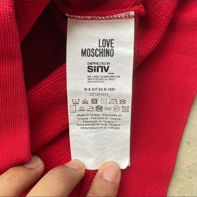Moschino Love Moschino Red Logo Crewneck Sweatshirt (XS–S) Size S / US 4 / IT 40 - 5 Thumbnail
