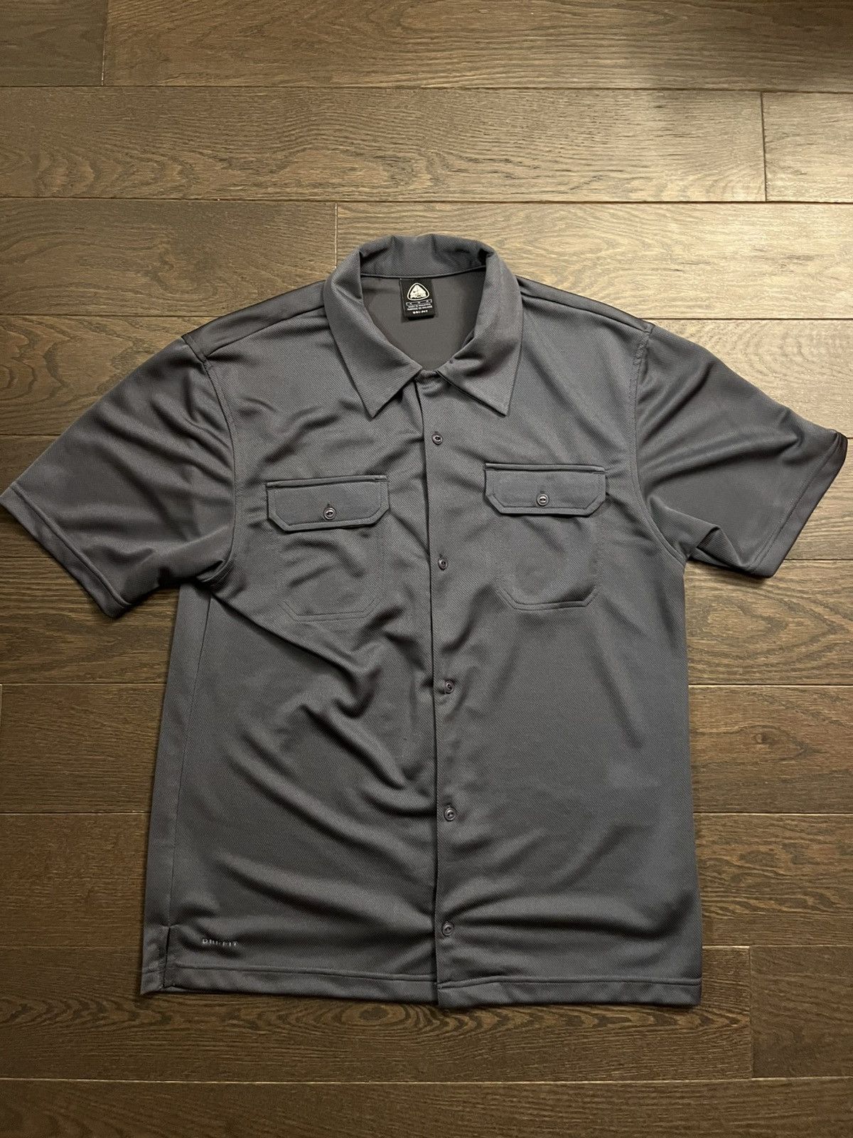 Nike × Nike ACG × Vintage Vintage Y2K Nike ACG Button Up Shirt Size US M / EU 48-50 / 2 - 1 Thumbnail