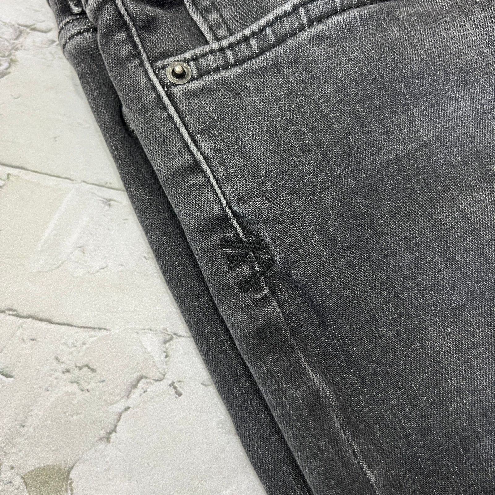 Ksubi Ksubi Skinny Jeans Black Distressed Raw Hem Size 28 Size 28" / US 6 / IT 42 - 13 Thumbnail