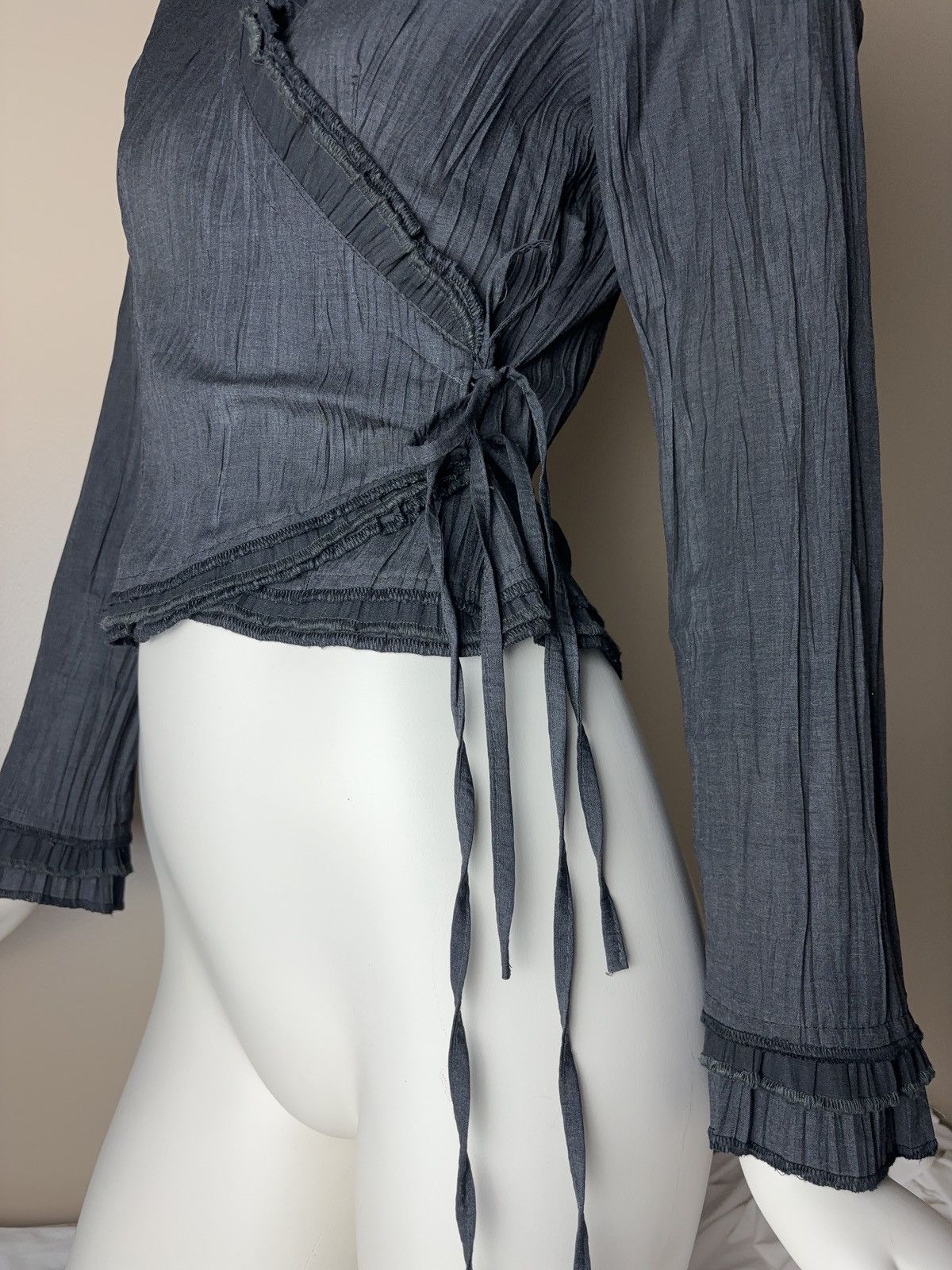 Vintage French lace up coquette style vintage blouse Size M / US 6-8 / IT 42-44 - 4 Thumbnail