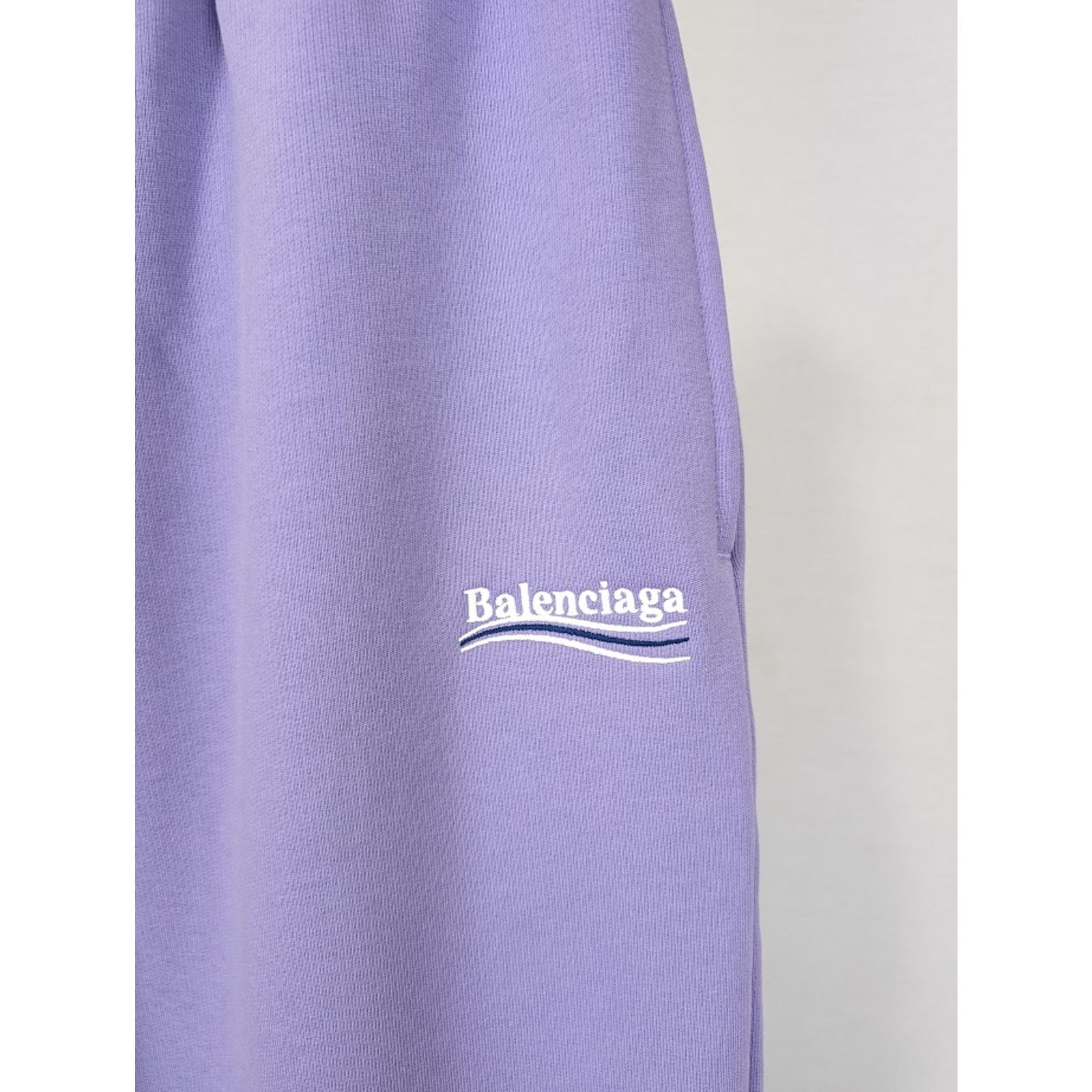 Balenciaga o1rshd1 Sweatpants & Joggers in Purple Size US 28 / EU 44 - 9 Thumbnail
