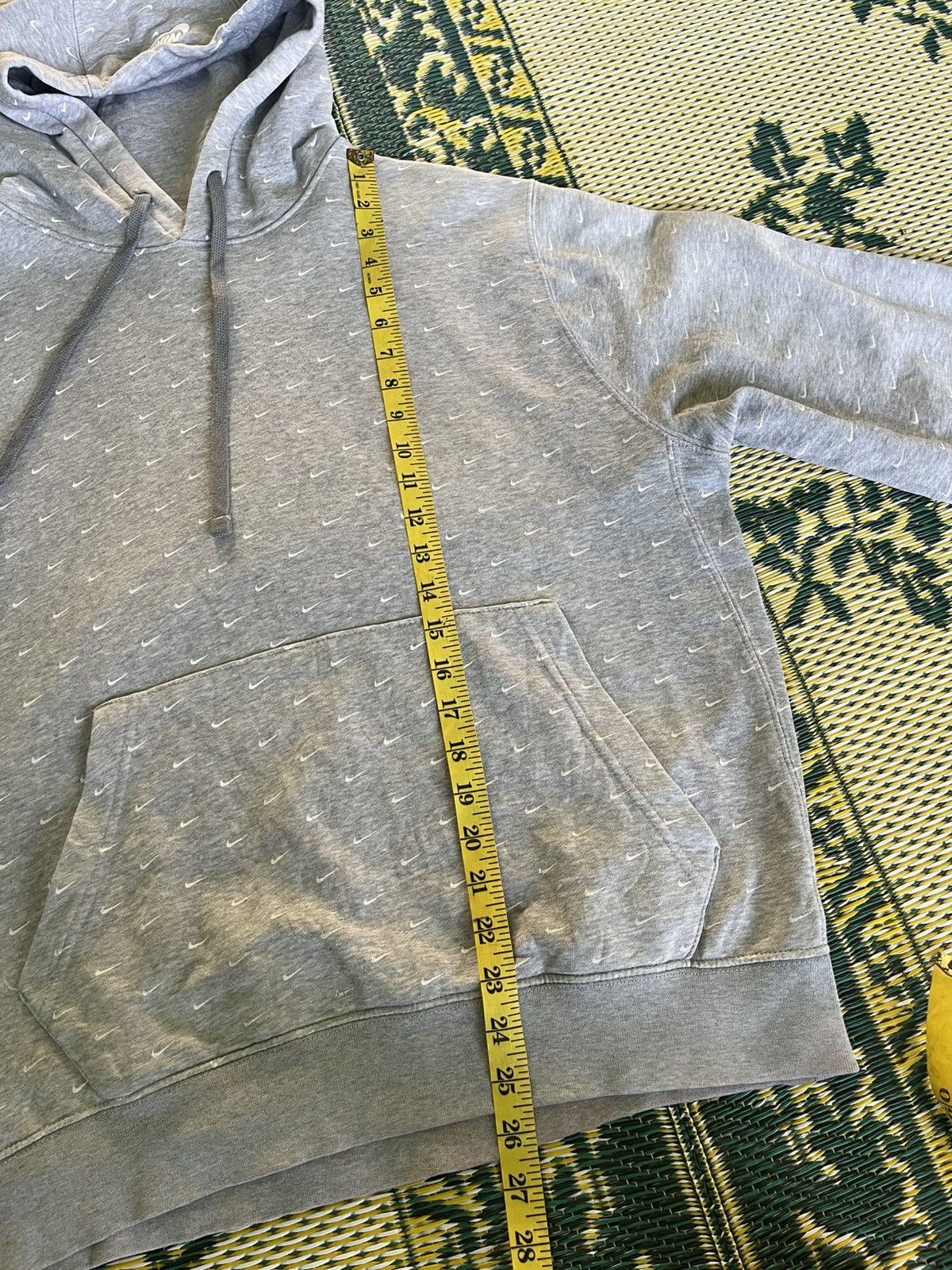 Nike Nike Mini Swoosh All Over Print Distressed Hoodie Size US L / EU 52-54 / 3 - 17 Thumbnail