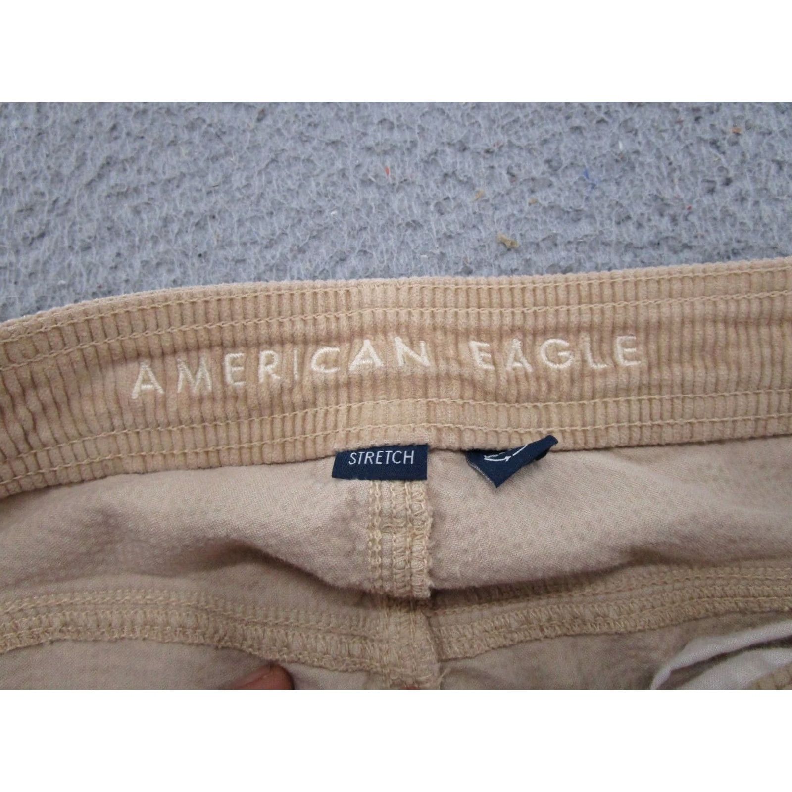 American Eagle Outfitters VINTAGE American Eagle Pants Womens 8 Tan Baggy Wide Leg Cargo Corduroy Super High Rise Size 30" / US 8 / IT 44 - 4 Thumbnail