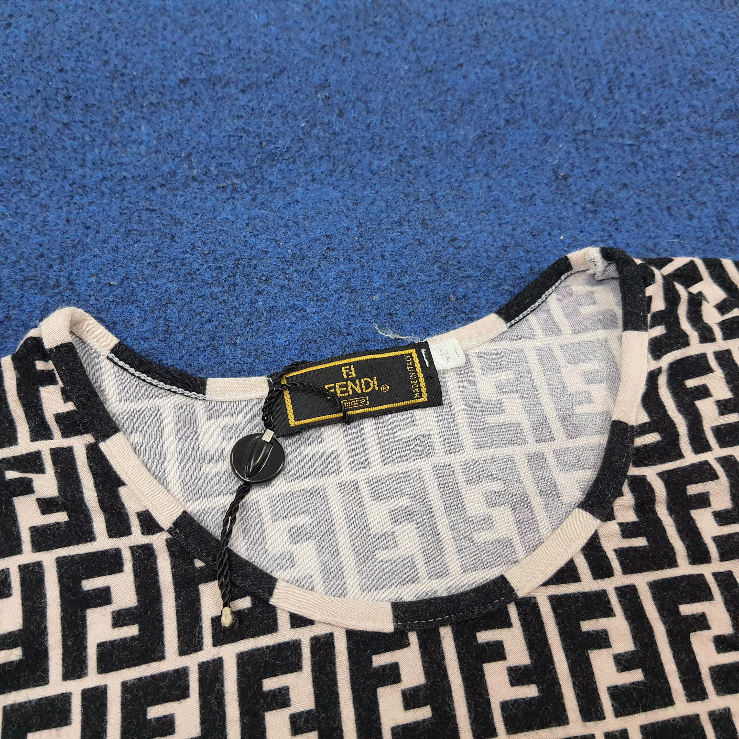 Fendi Vintage Fendi Mare Luxury Brand Tshirt C239N47 Size XXS / US 00 / IT 34 - 4 Thumbnail