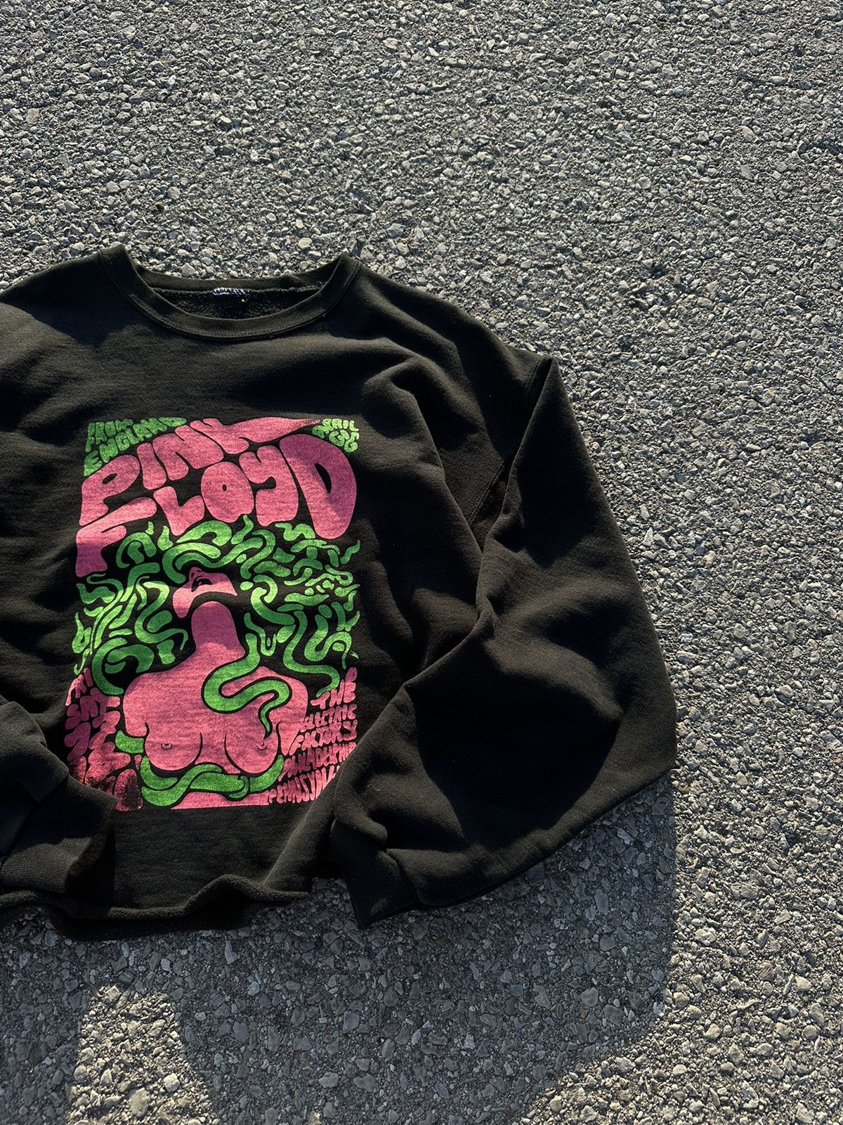 Pink Floyd Pink Floyd From England 70s Cropped Sweatshirt Size US M / EU 48-50 / 2 - 2 Thumbnail