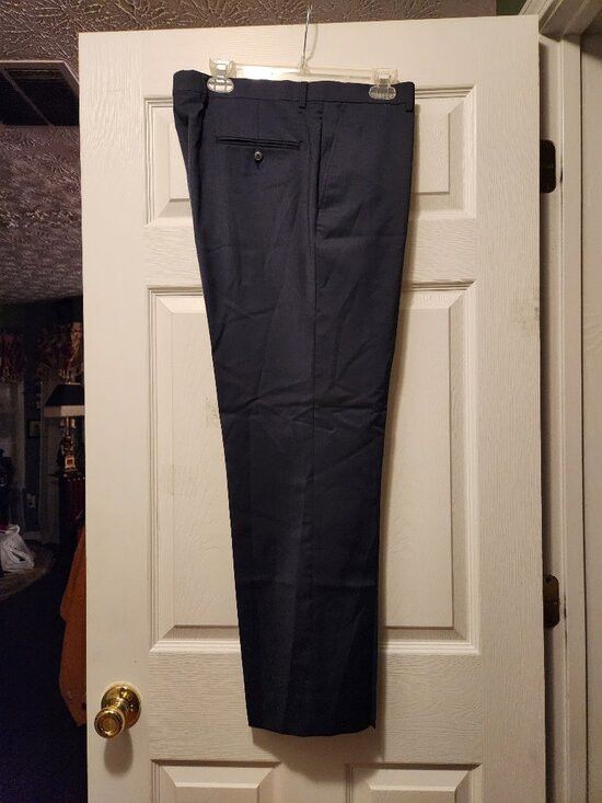 Kenneth Cole Kenneth Cole men's navy 98%wool dress pants size: 38/30 Size 38R - 1 Thumbnail