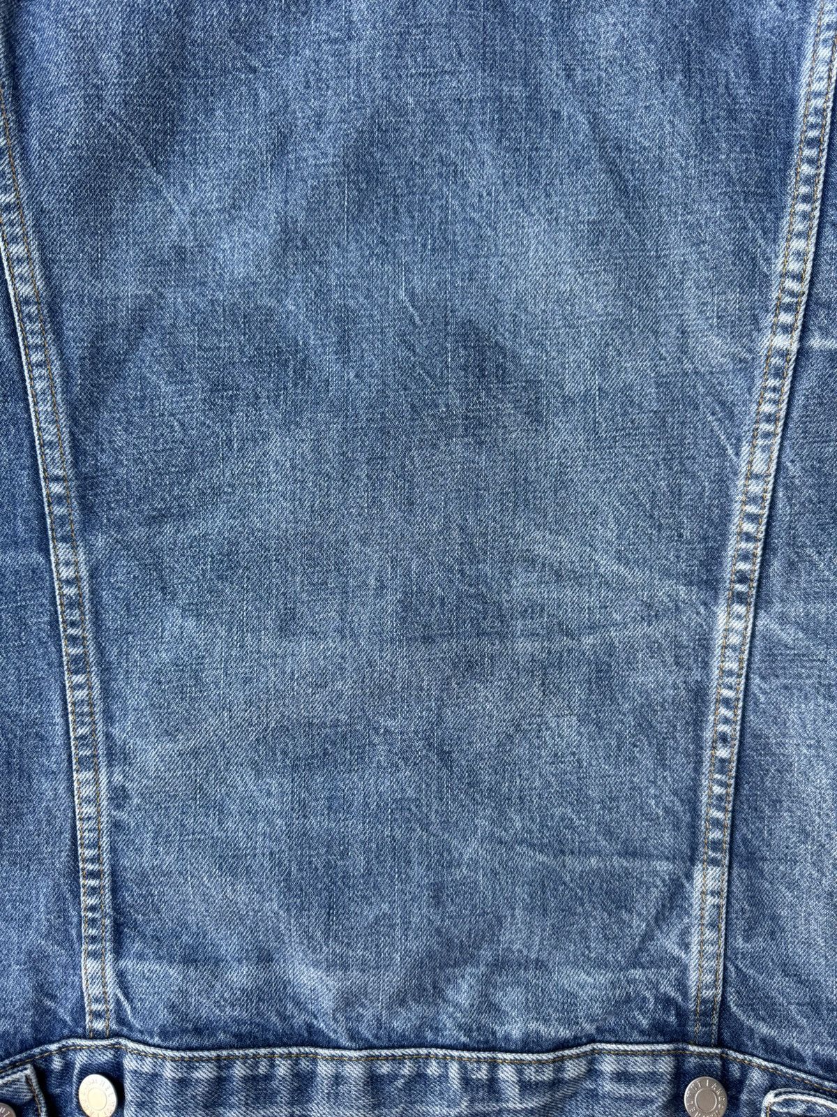 Helmut Lang Helmut Lang 1999 Type III Classic Denim Faded Trucker Jacket Size US S / EU 44-46 / 1 - 7 Thumbnail