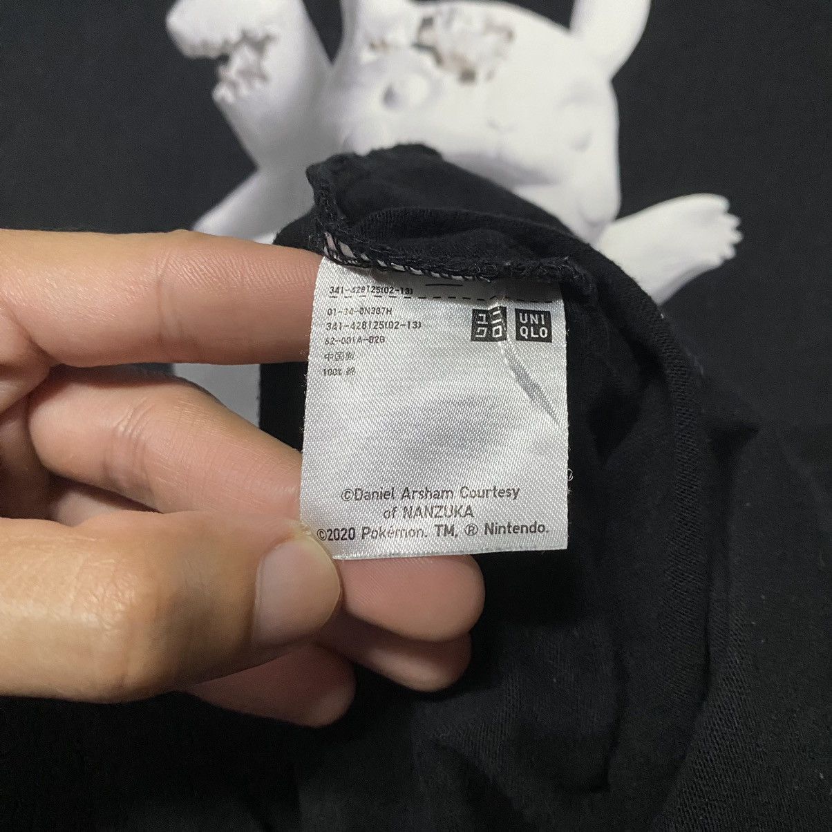 Daniel Arsham × Pokemon × Uniqlo Daniel Arsham x Pokemon Art Exhibits T Shirt Size US XL / EU 56 / 4 - 9 Thumbnail