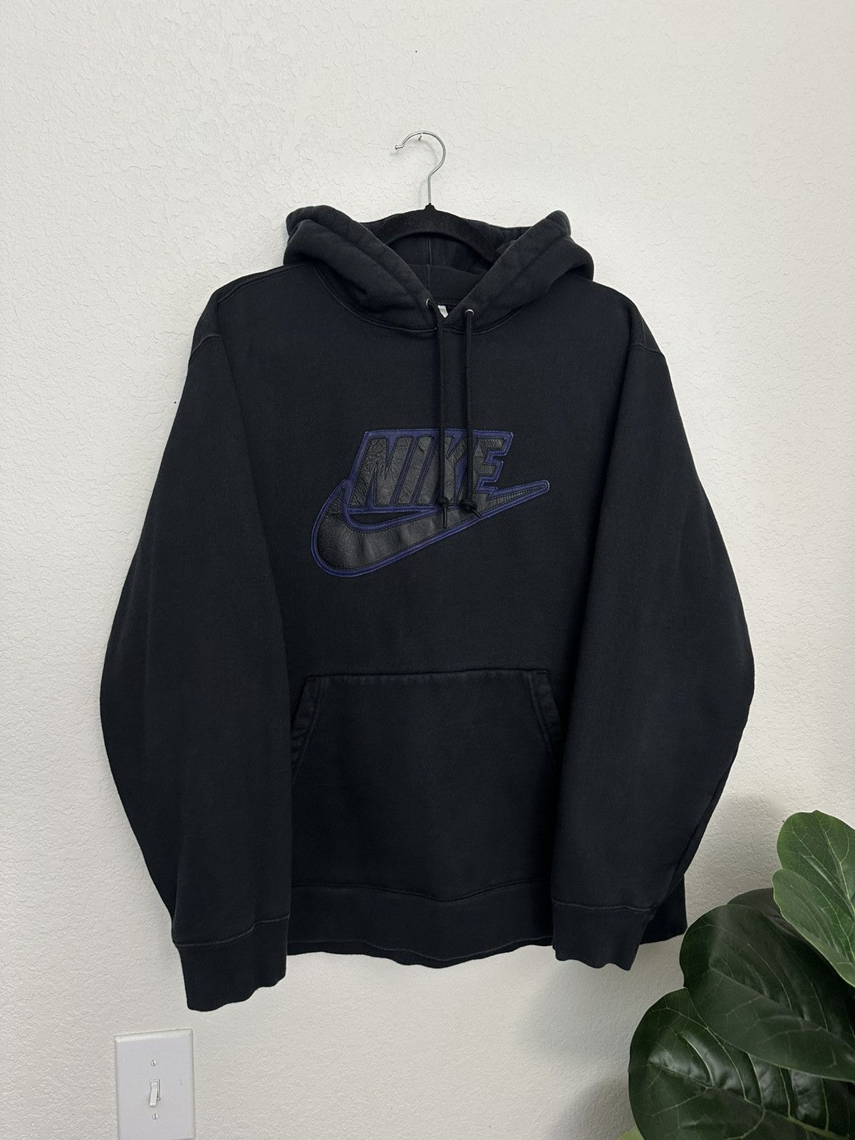 Nike × Supreme Supreme x Nike FA19 Leather Applique Heavyweight Hoodie XL Size US XL / EU 56 / 4 - 2 Thumbnail