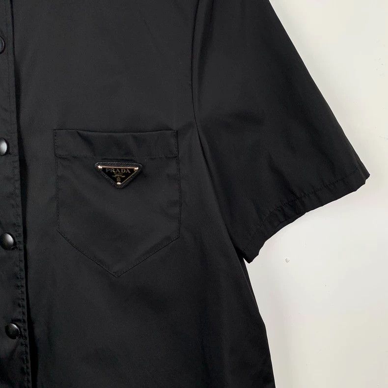 Prada Prada Black logo triangle logo short-sleeved shirt dress 25 Size XS / US 0-2 / IT 36-38 - 4 Thumbnail