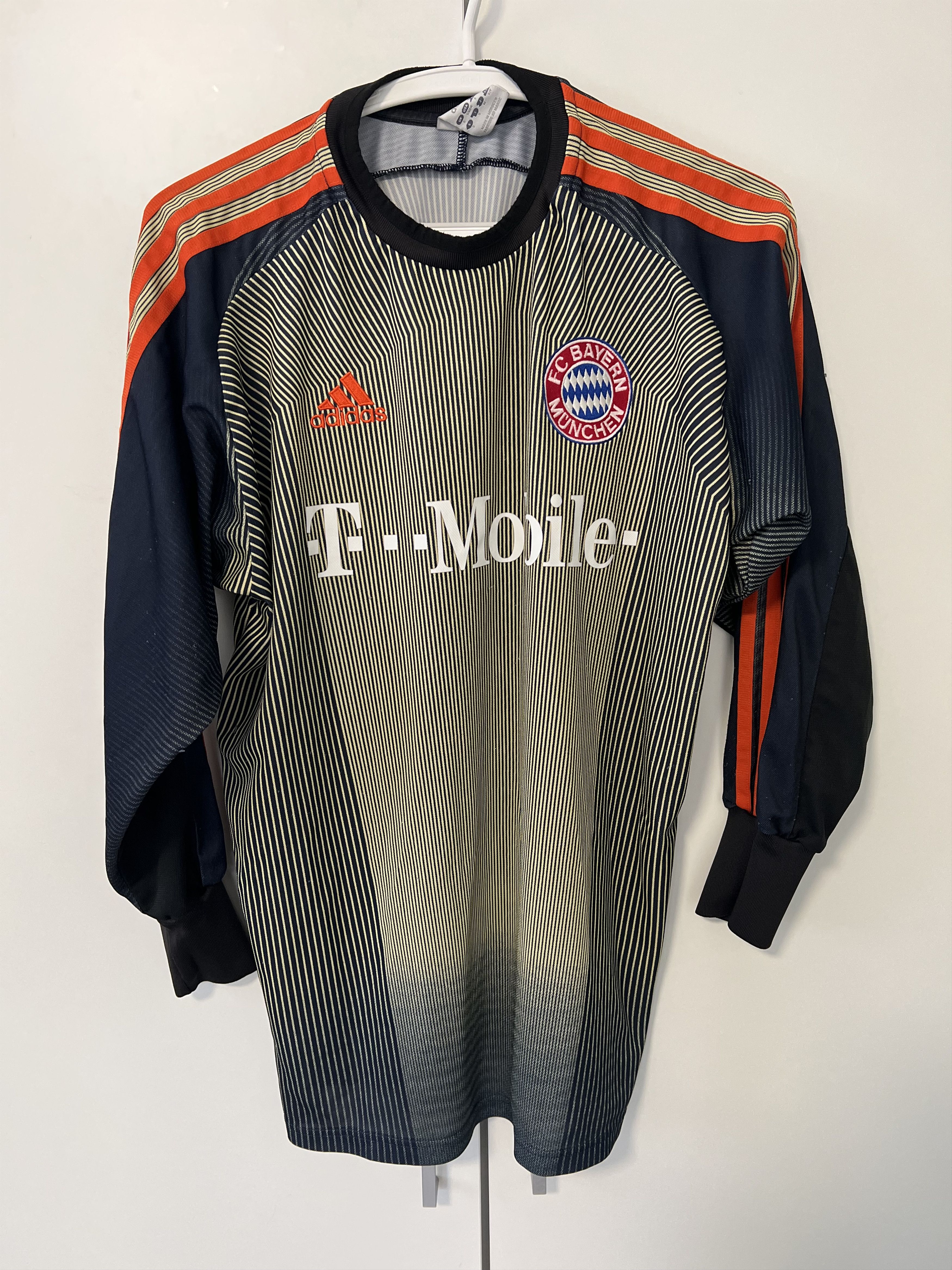 Adidas Bayern Munich 2003-04 GK #1 Kahn football jersey shirt Size US S / EU 44-46 / 1 - 3 Thumbnail