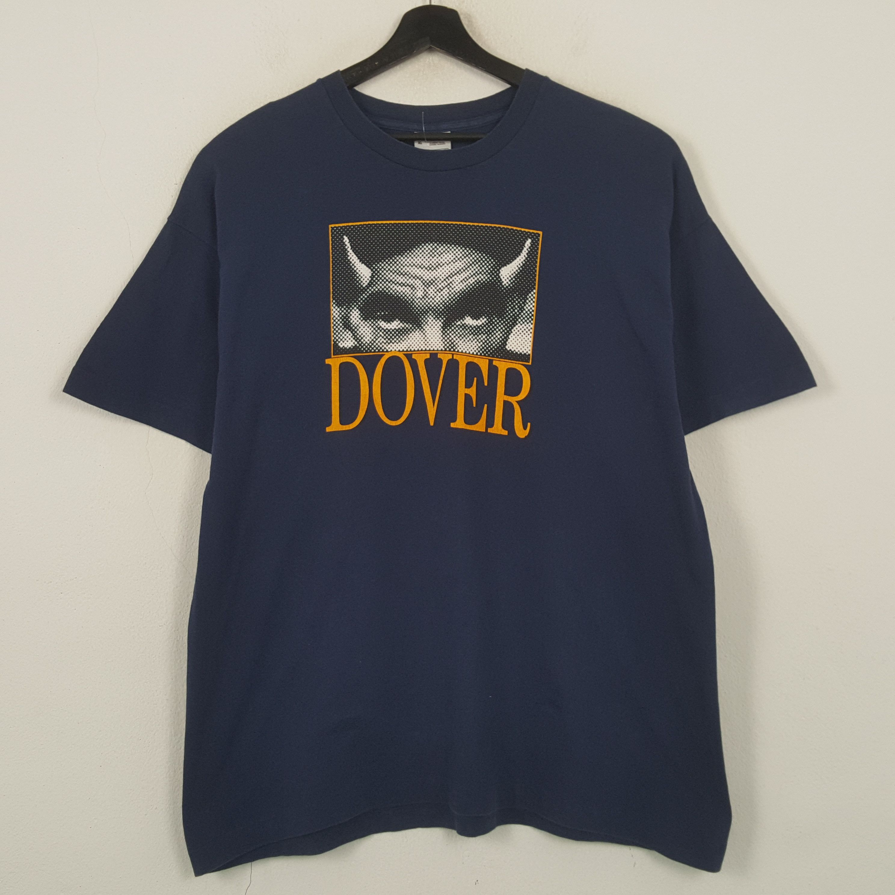 Band Tees Dover Devil Came To Me Band Vintage Tshirt 32 Size US XL / EU 56 / 4 - 1 Thumbnail