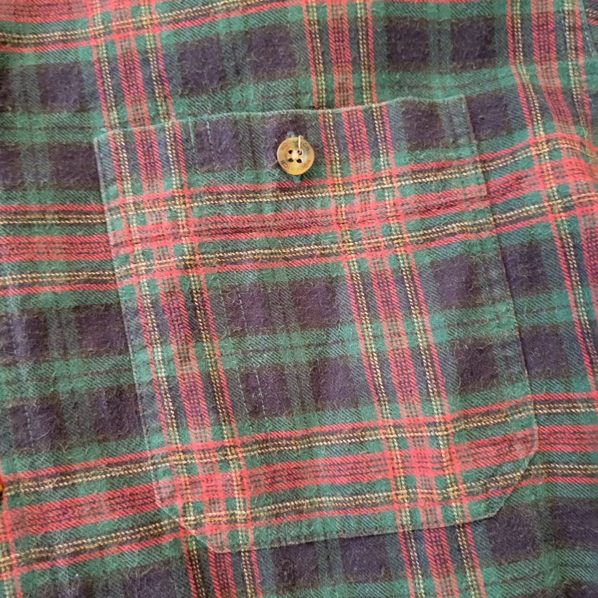 Woolrich Woolen Mills Woolrich L Plaid Button Up Flannel Shirt Green Red Plaid Cot Size US L / EU 52-54 / 3 - 5 Thumbnail