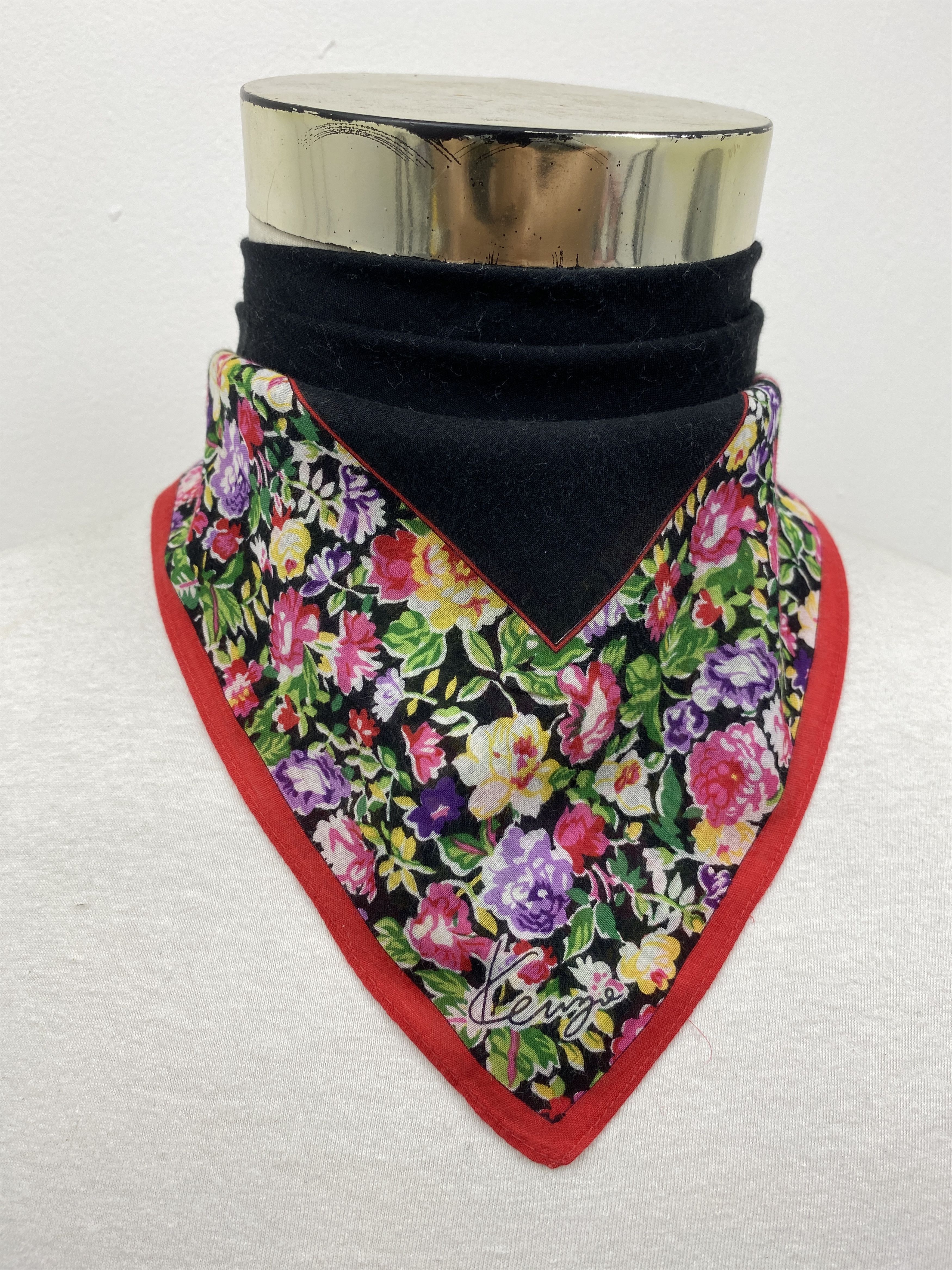 Kenzo × Vintage Kenzo Handkerchief / Bandana / Neckerchief HKC0270 Size ONE SIZE - 1 Thumbnail