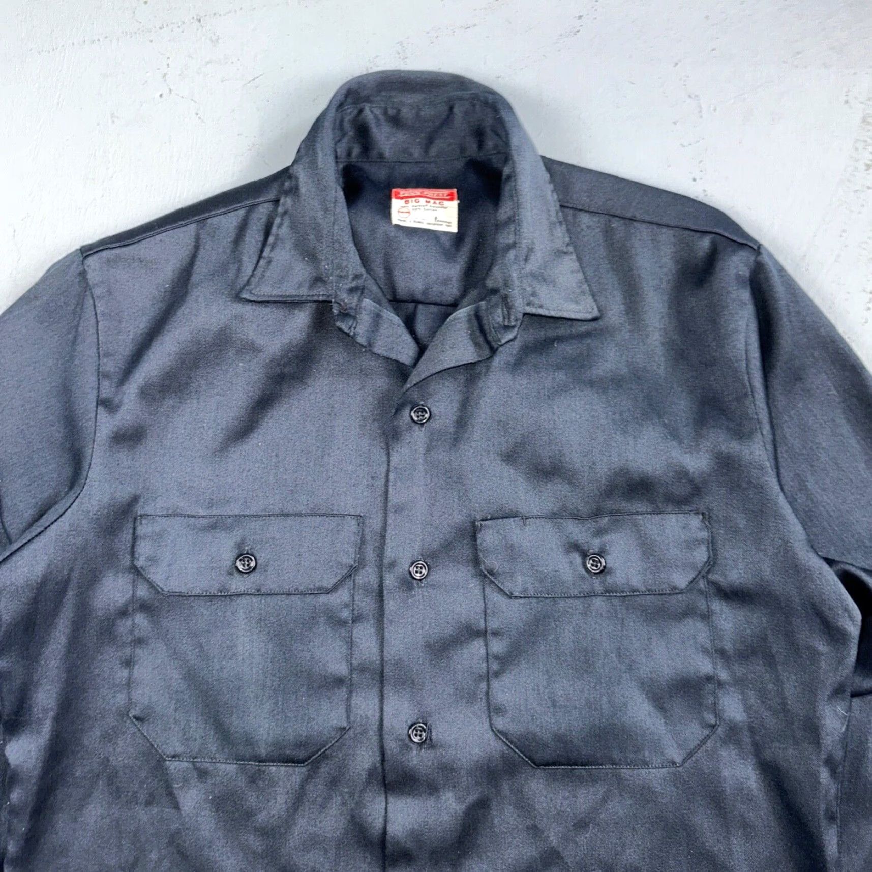 Vintage Vintage J. C. Penney Big Mac Shirt Dark Navy Blue 70s 1970s 50/50 Button-Up Shirt Mens Small Blue 60s 70s Classic Dad Geek Hipster Outdoor USA Size US S / EU 44-46 / 1 - 2 Thumbnail
