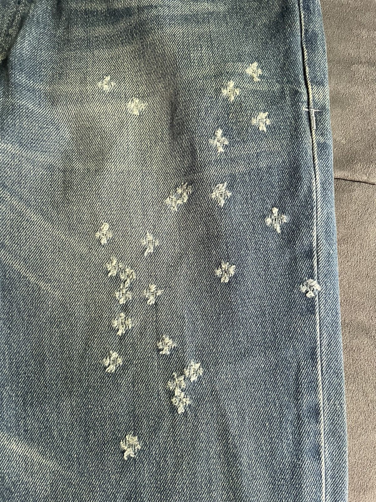 Givenchy Givenchy Cuban Cut Snowflake Distressed Jeans Size US 34 / EU 50 - 3 Thumbnail