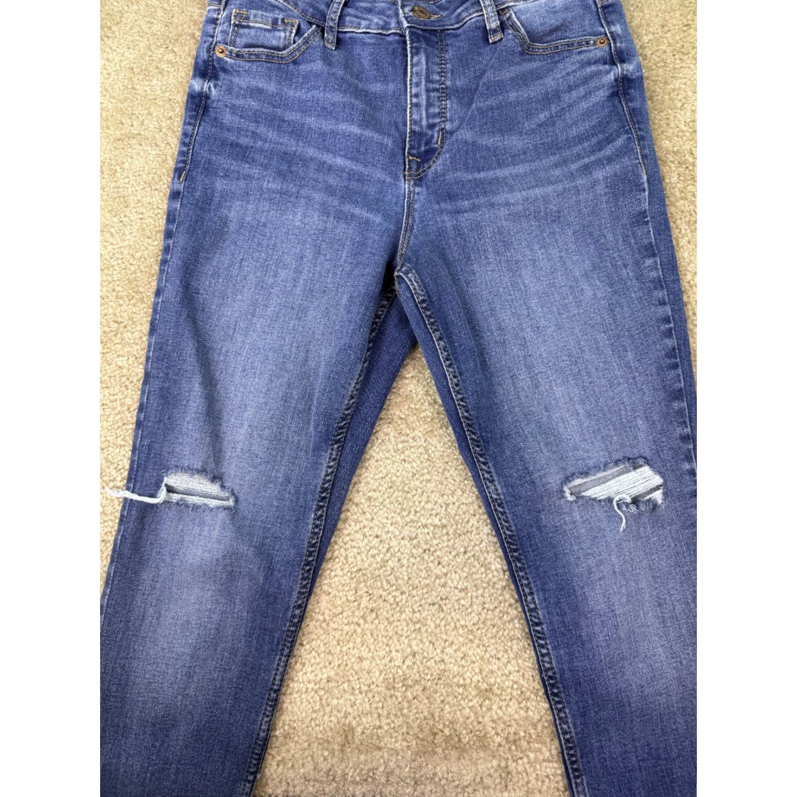 Old Navy Old Navy Jeans Shirt? Size 28" / US 6 / IT 42 - 2 Thumbnail
