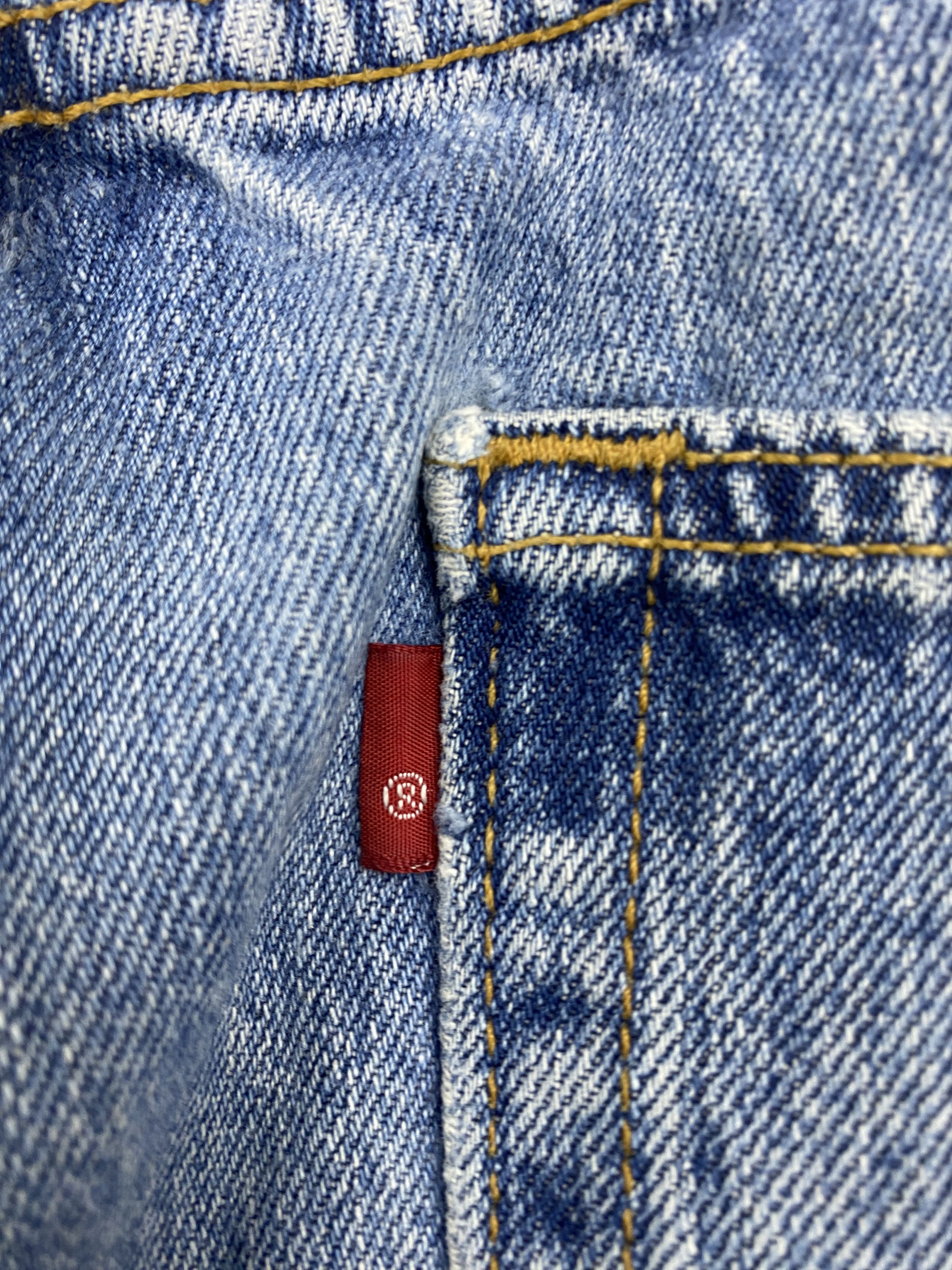 Levi's × Vintage Vintage 90s Levis Button Fly Denim Jeans Size US 32 / EU 48 - 6 Thumbnail