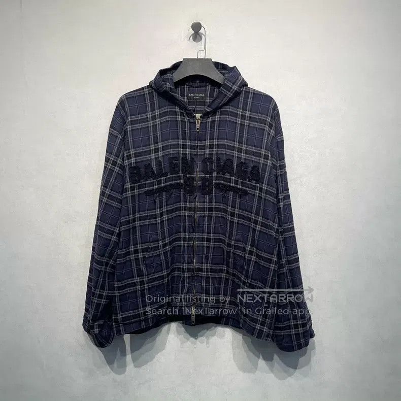 Balenciaga Balenciaga Patchwork Plaid Long Sleeve Shirt Size US S / EU 44-46 / 1 - 1 Thumbnail