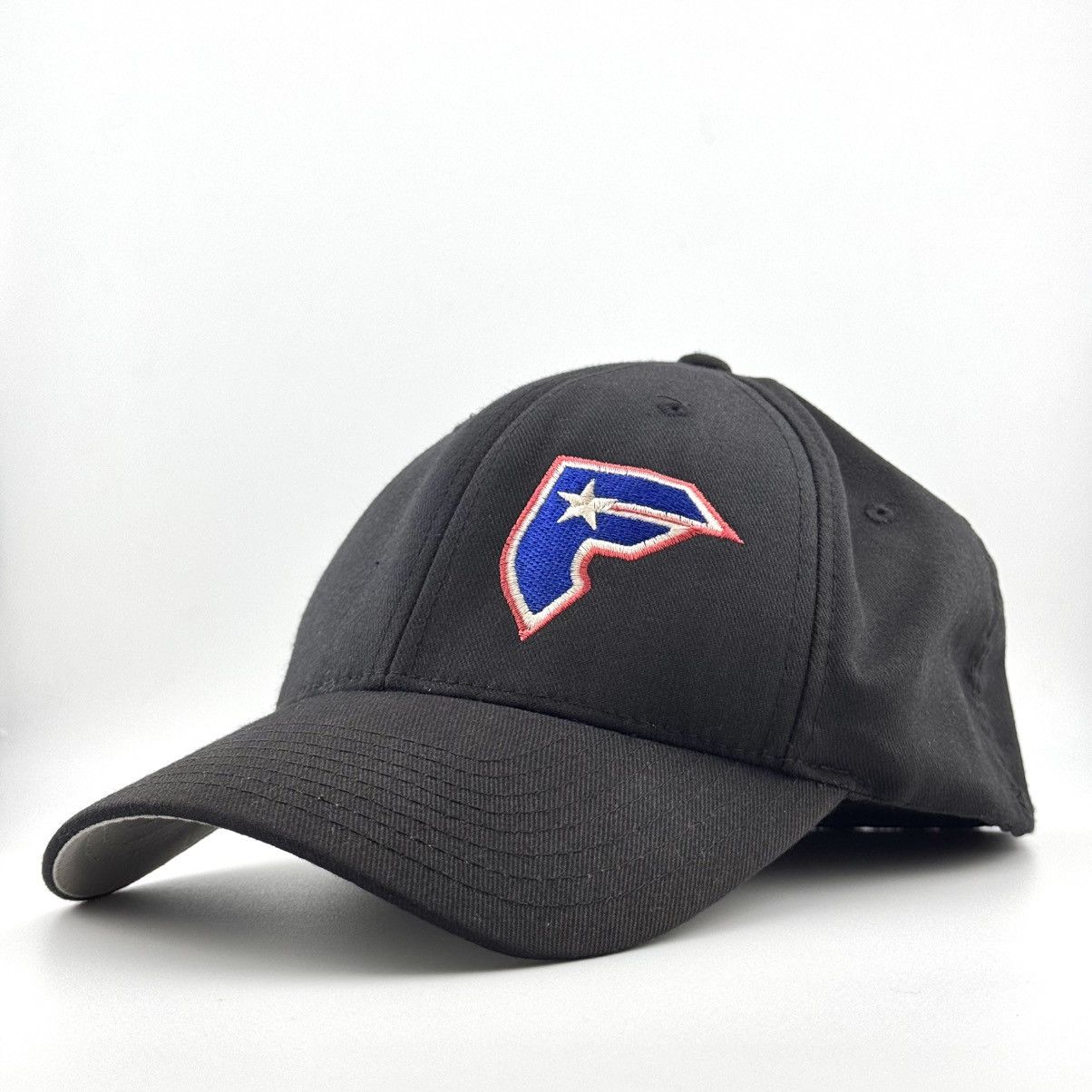 Famous Stars And Straps OG F Logo Famous Stars & Straps Travis Barker Blink 182 Hat Size ONE SIZE - 3 Thumbnail