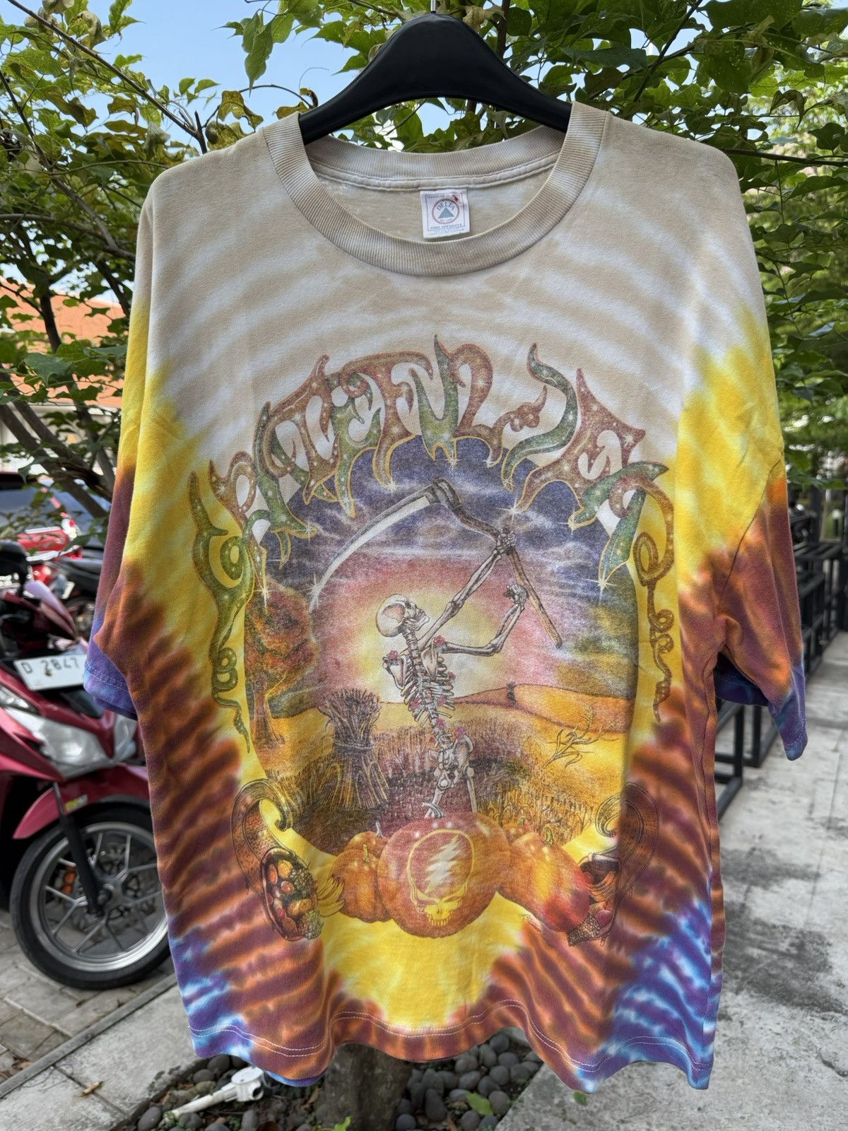 Band Tees Vintage Grateful Dead Tie Dye 'Harvester' T-shirt ©️1994 Size US XL / EU 56 / 4 - 1 Thumbnail