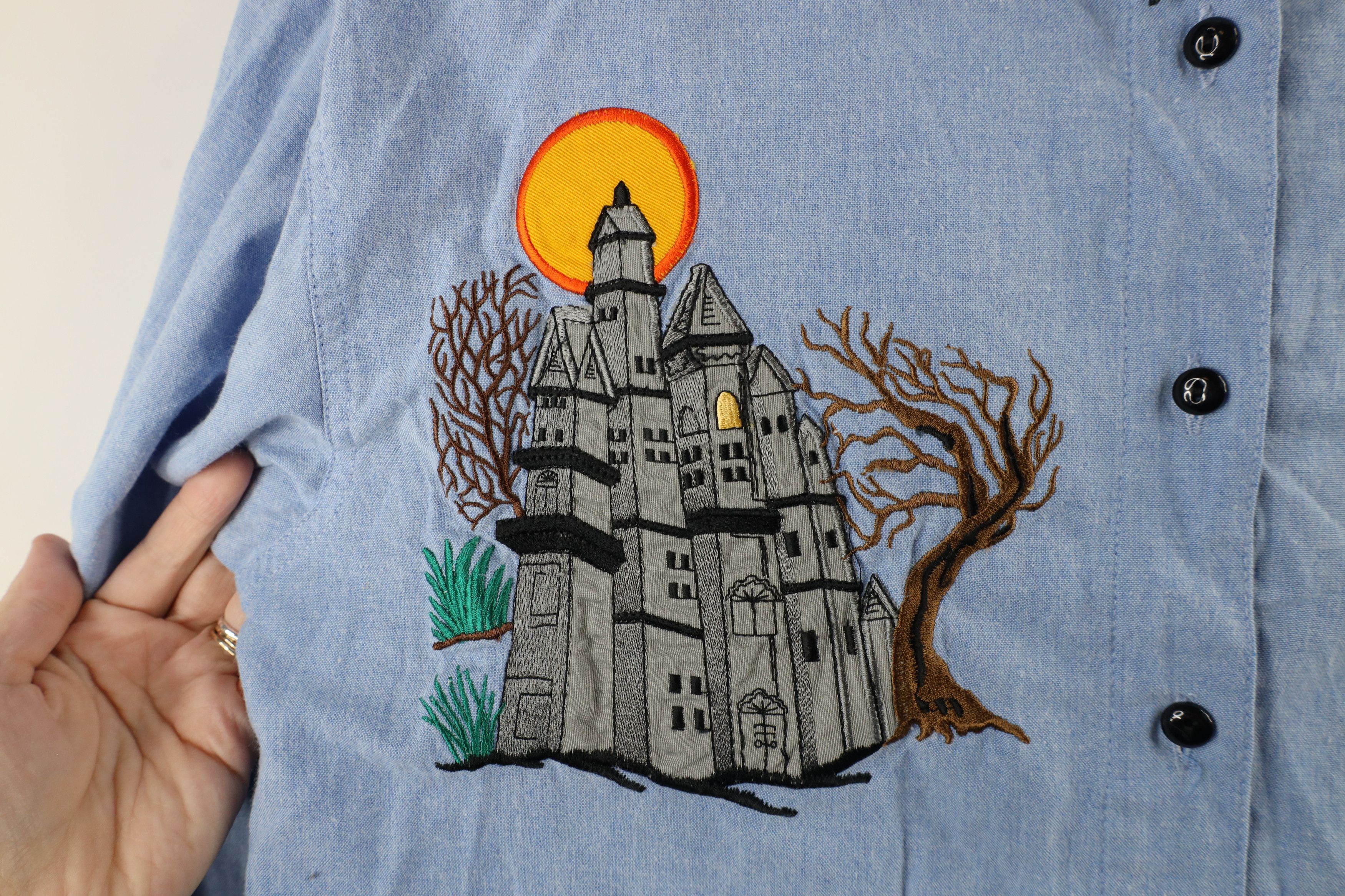 Vintage Vintage 90s Streetwear Halloween Ghost Bat Button Shirt Size S / US 4 / IT 40 - 8 Thumbnail