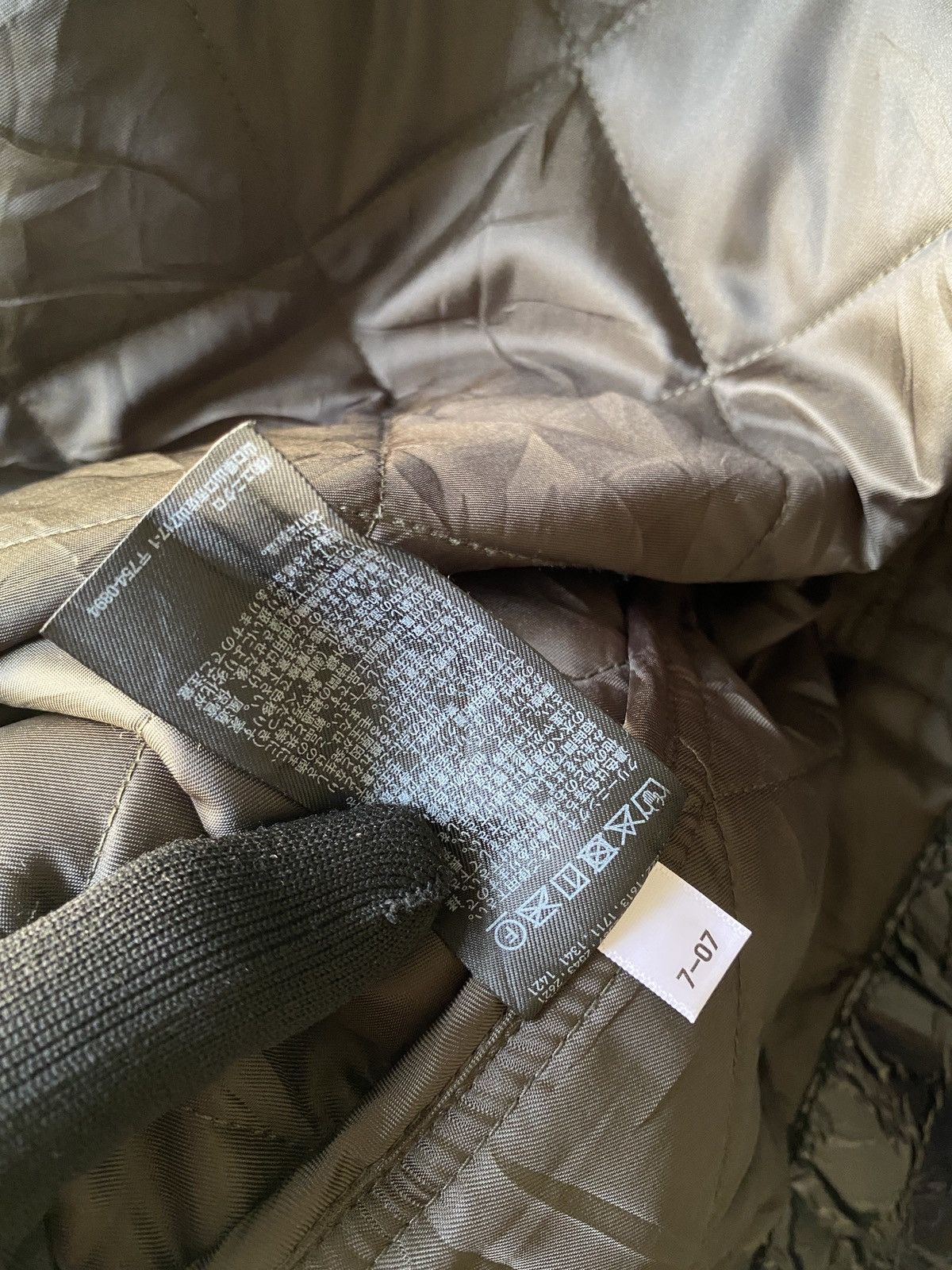 JW Anderson × Uniqlo Uniqlo x J.W. Anderson wool blend quilted hunting jacket Size US M / EU 48-50 / 2 - 13 Thumbnail