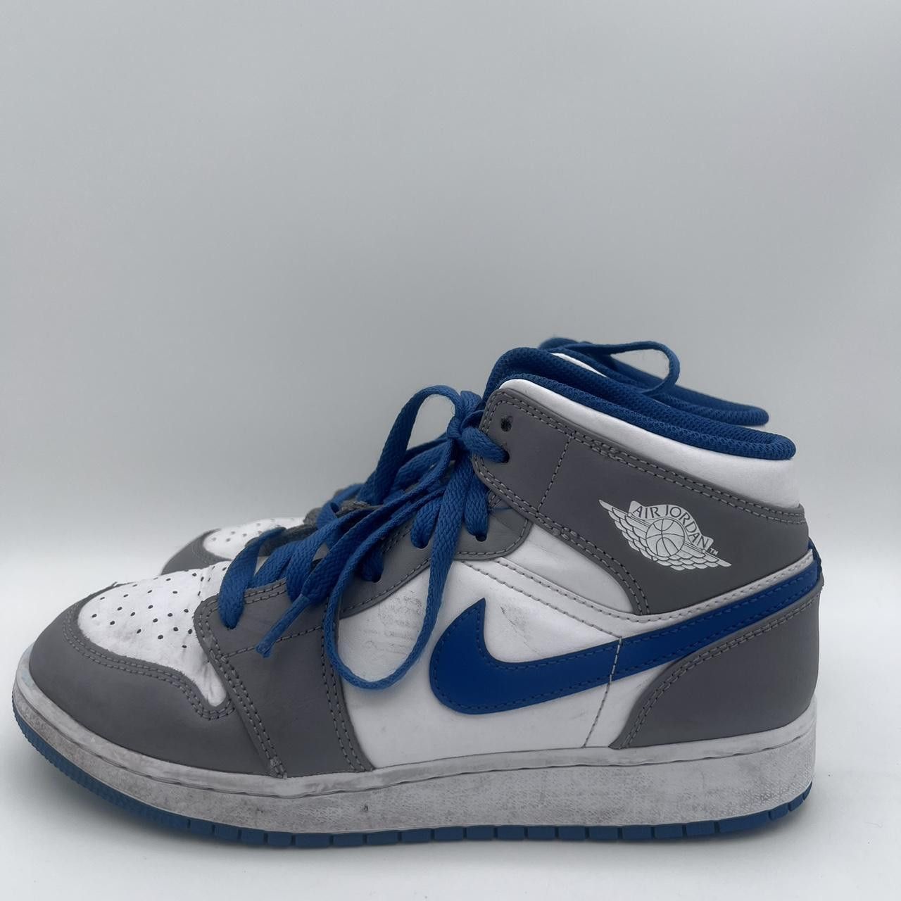 Jordan Brand Air Jordan 1 Mid GS ‘Cement True Blue’ Size 7 Size US 7 / EU 40 - 6 Thumbnail
