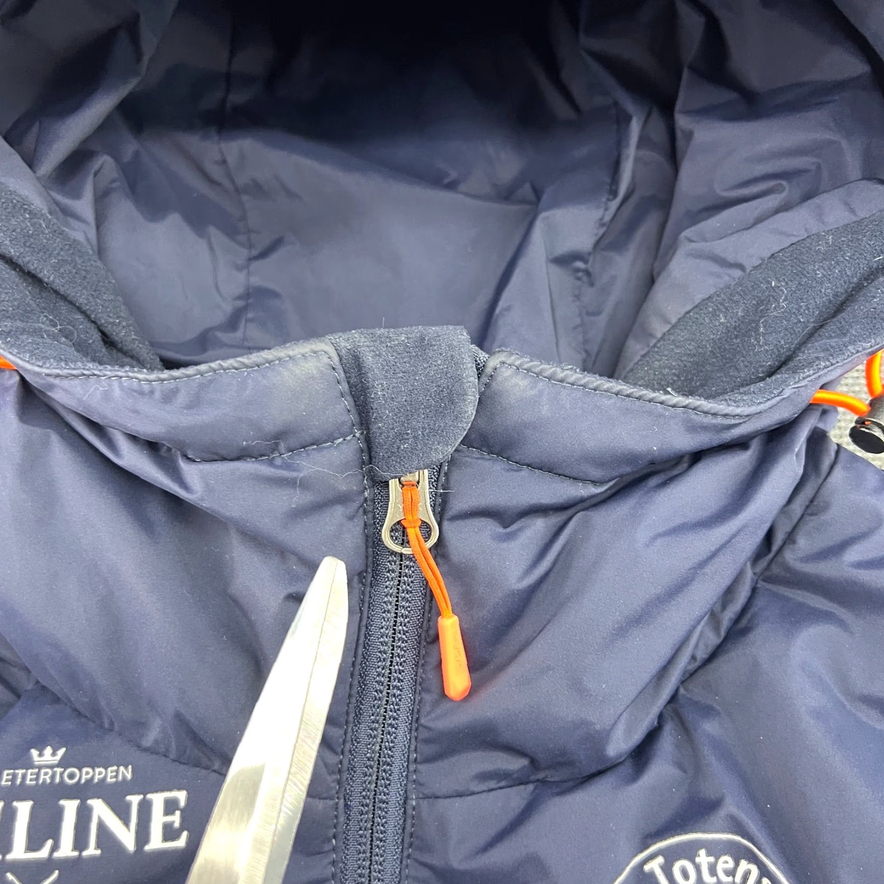 Vintage Bjorn Daehlie Goose Down Mens Jacket XL Hooded XC Blue Thermal Puffer Ski Winter Jacket Size US XL / EU 56 / 4 - 4 Thumbnail