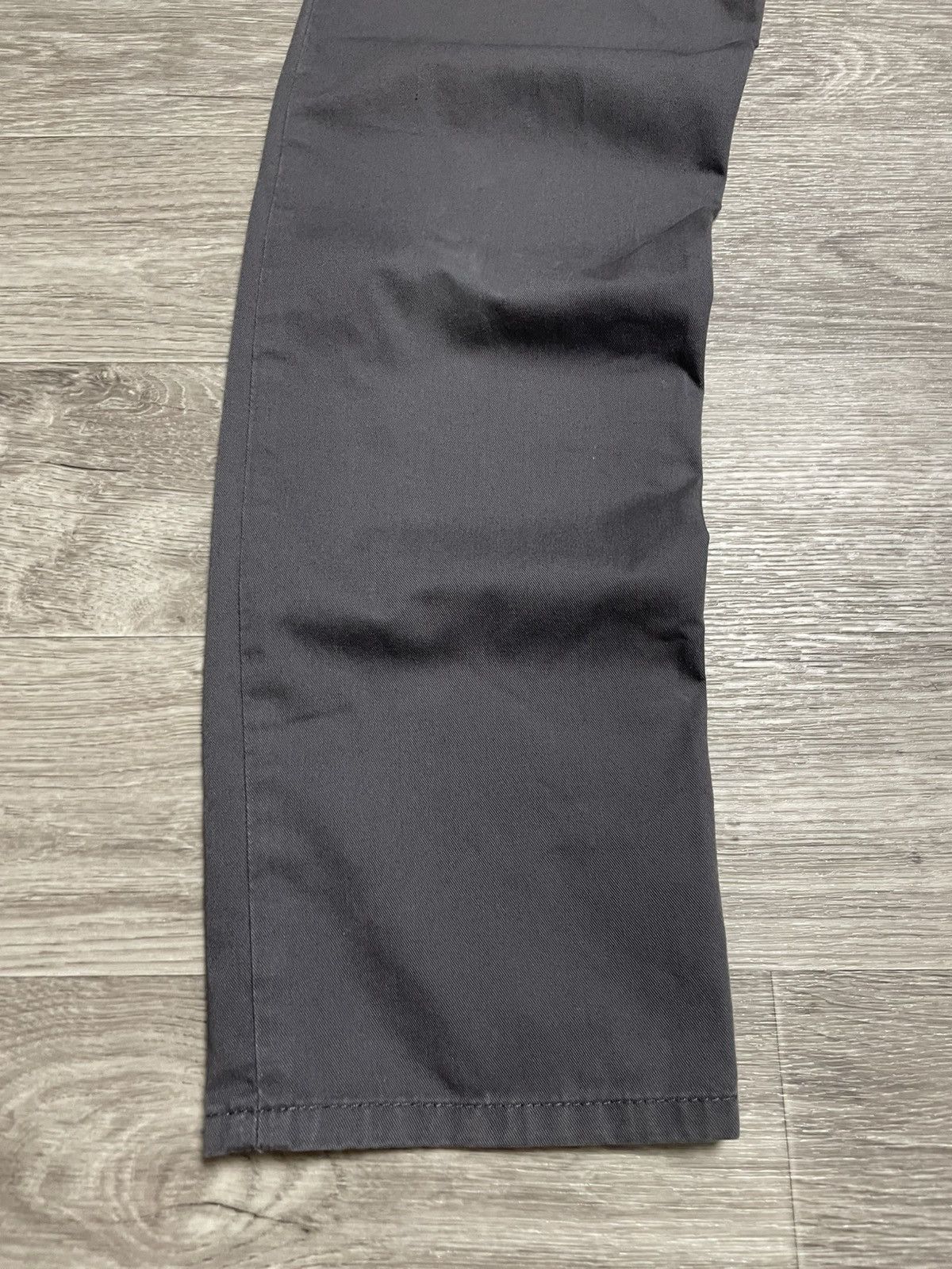 Carhartt Vintage Carhartt Gray Club Pants Leather Logo 32/32 Size US 32 / EU 48 - 5 Thumbnail