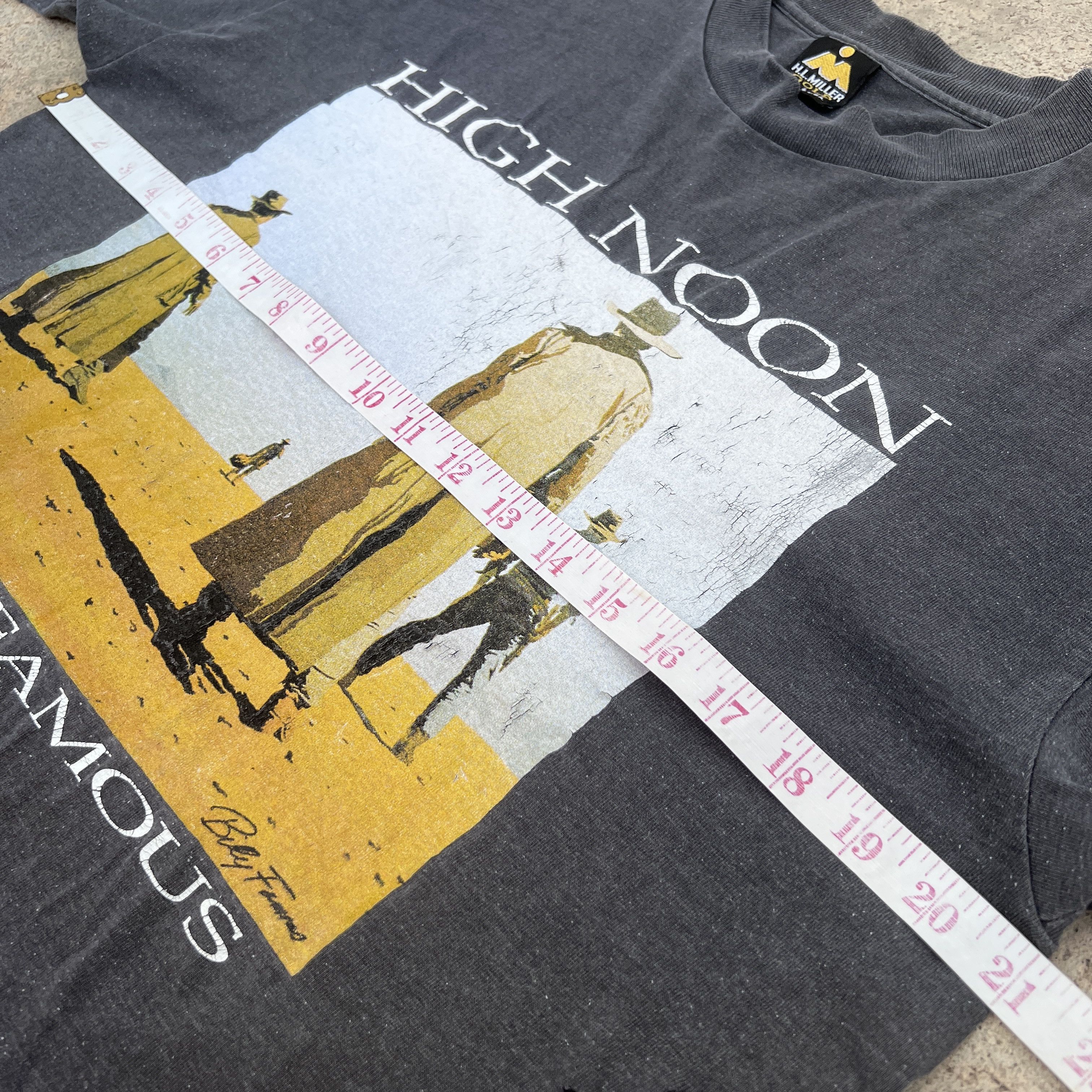 Vintage Vintage 90s High Noon Tombstone Cowboy Movie Promo Tee Faded Size US L / EU 52-54 / 3 - 7 Thumbnail