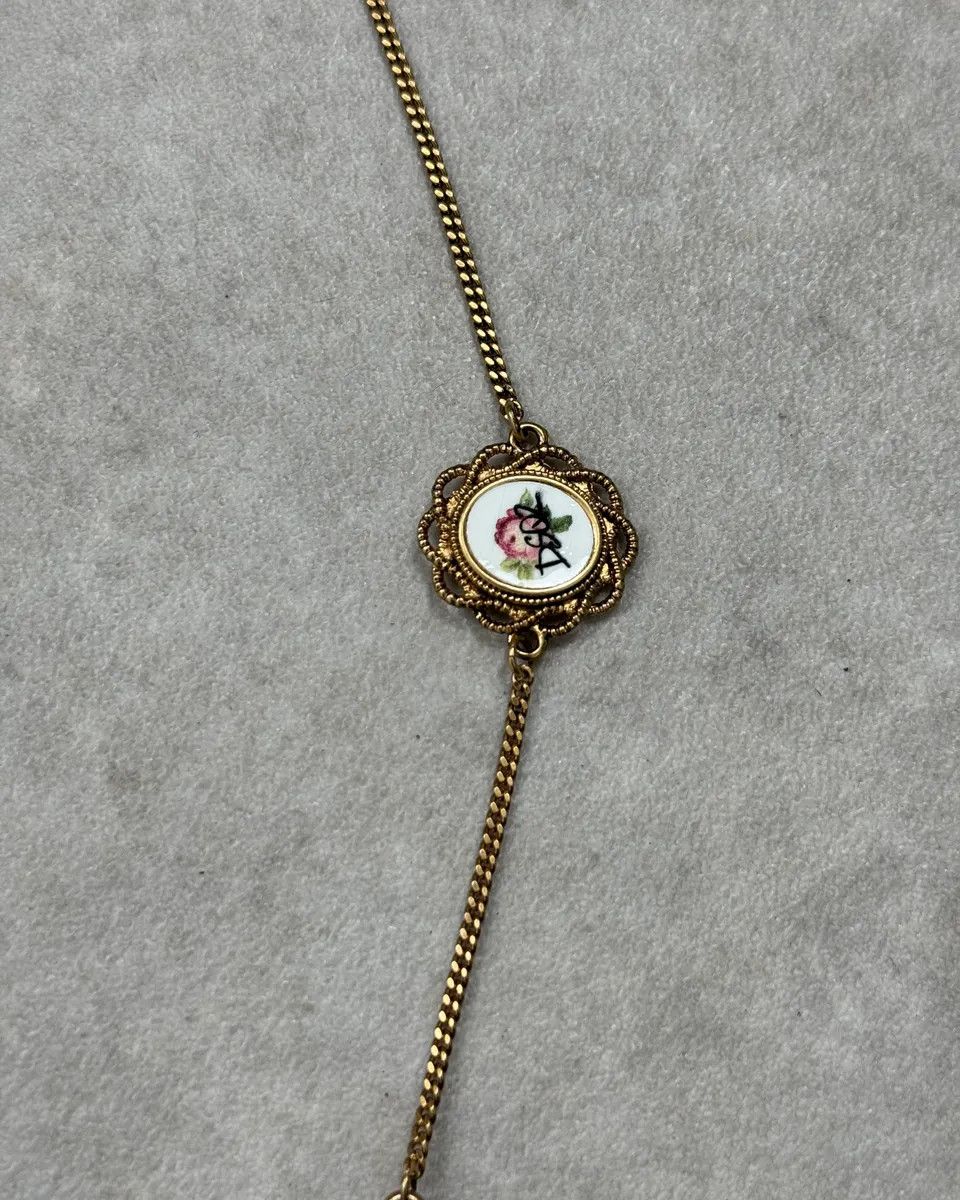 Dsquared2 Dsquared2 Gold Metal Multi-Charm Cross Necklace Size ONE SIZE - 4 Thumbnail