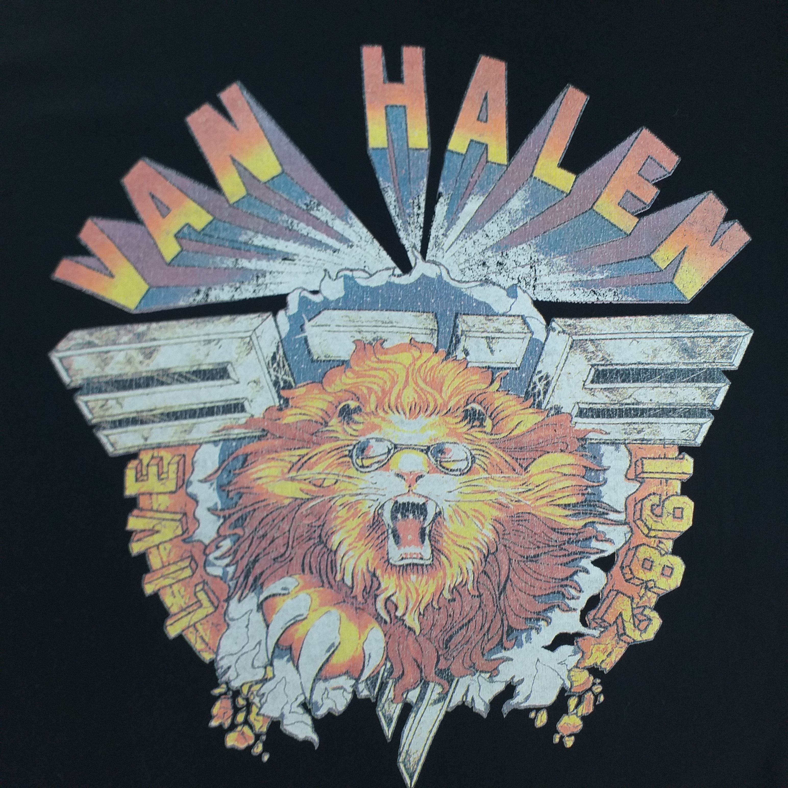 Band Tees Van Halen Live 1982 Band Large Tee -F083 Size US L / EU 52-54 / 3 - 3 Thumbnail