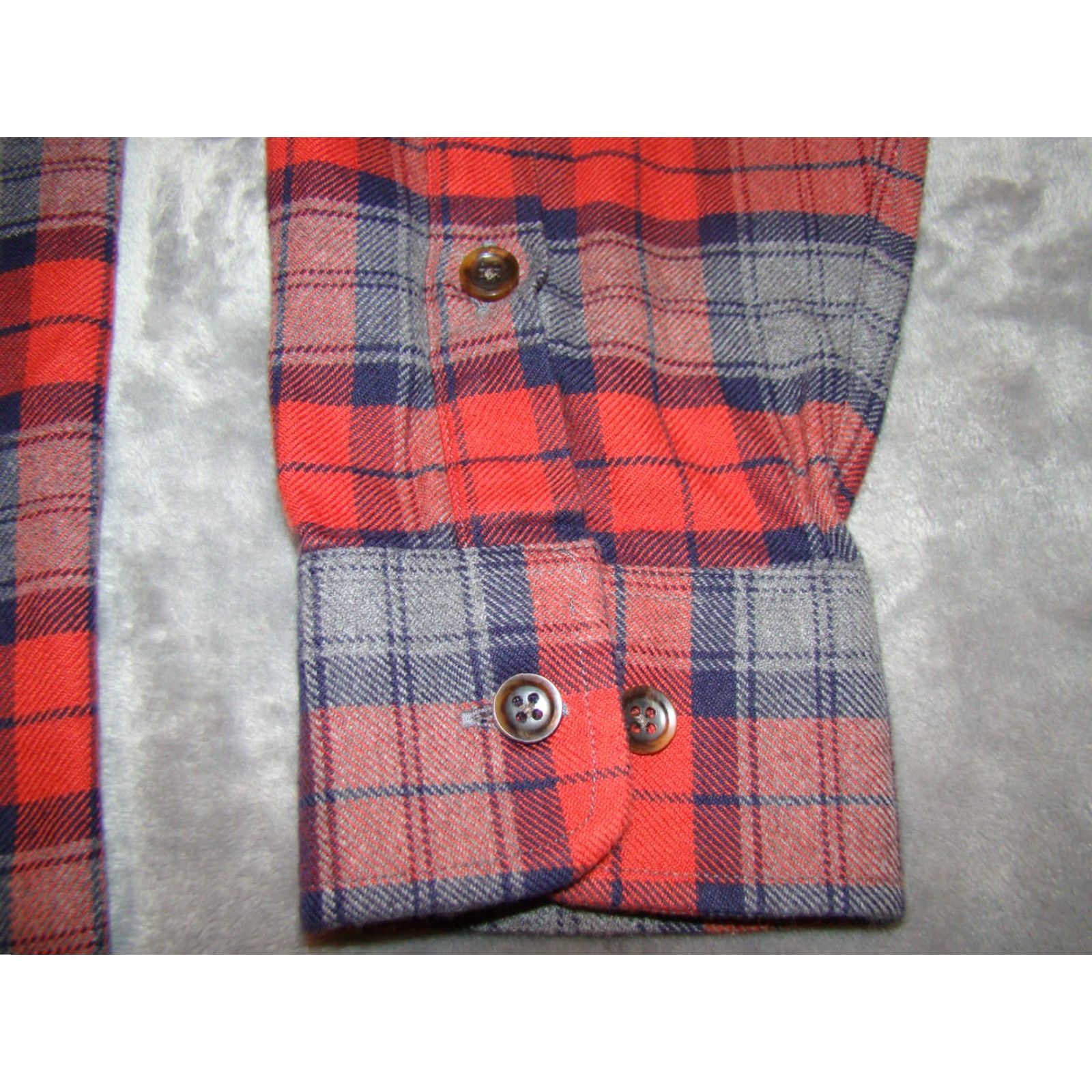Orvis VINTAGE Orvis Luxury Flannel Mens Button-Up Shirt Plaid 100% Cotton M Red Blue Gray Pocketed Button-Down Collar Mens Size US M / EU 48-50 / 2 - 2 Thumbnail