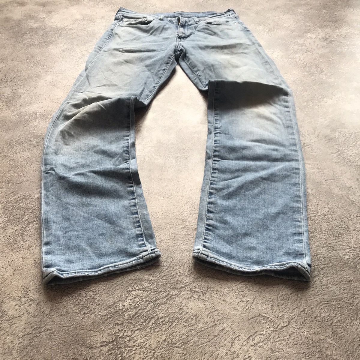 Vintage Vintage 90s Levis Distressed Baggy Jeans Thrashed Grunge 31 Size US 31 - 1 Thumbnail