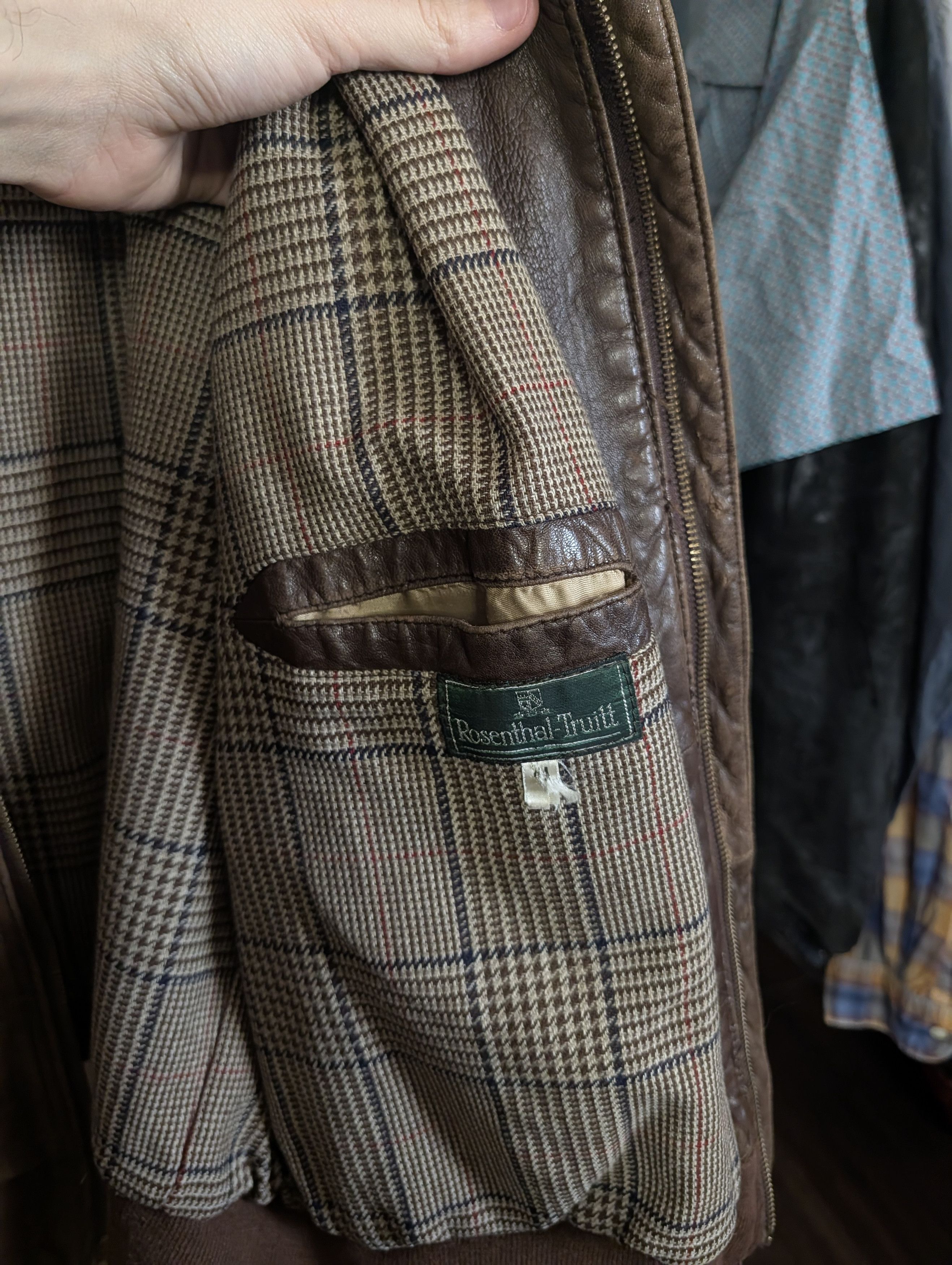 Vintage Rosenthal & Truitt leather A-2 tweed lined bomber jacket Size US XL / EU 56 / 4 - 13 Thumbnail