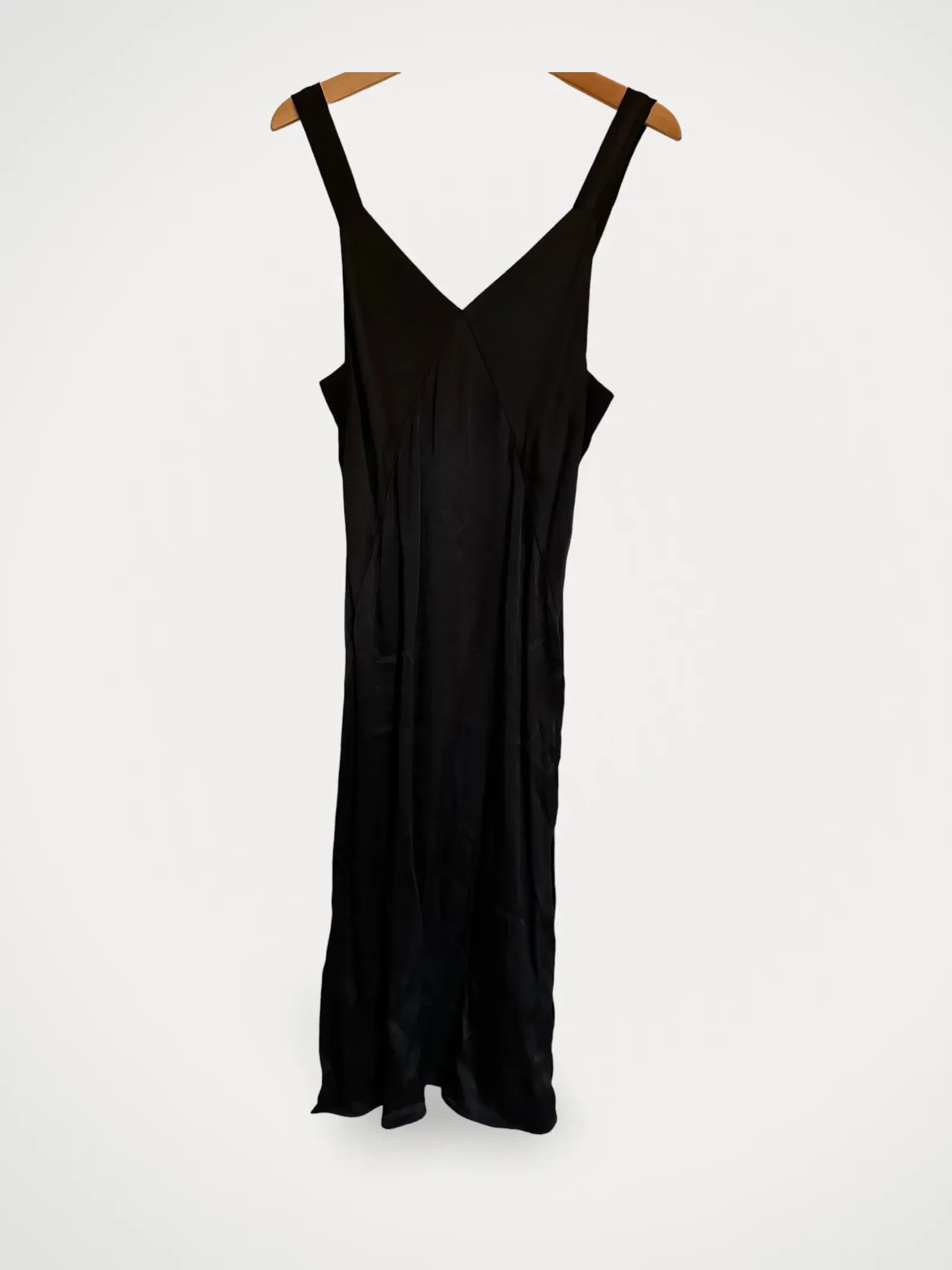 H&M H&M Axelbandsklänning Dress Size XS / US 0-2 / IT 36-38 - 1 Thumbnail