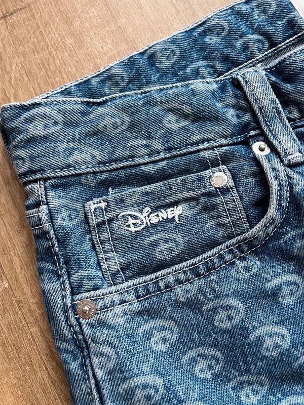 H&M H&M x 100 Years of Disney Monogram Denim Jeans 30 x 32 Size US 30 / EU 46 - 5 Thumbnail
