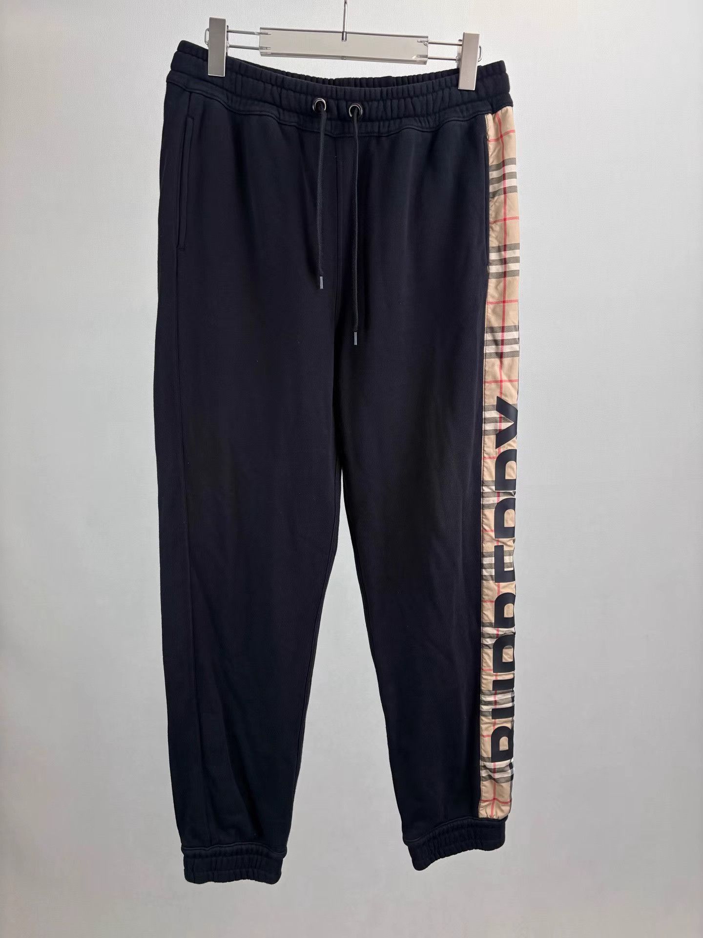 Burberry Black Plaid Stripe Jogger Sweatpants Size US 32 / EU 48 - 1 Thumbnail
