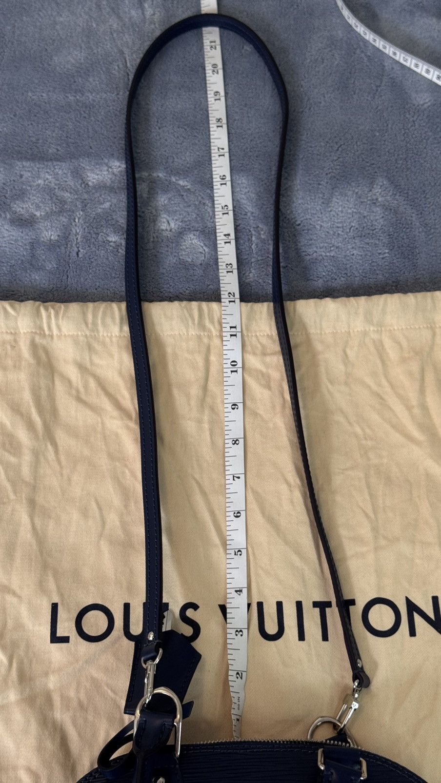 Louis Vuitton Louis Vuitton Epi Alma BB Indigo Size ONE SIZE - 19 Thumbnail